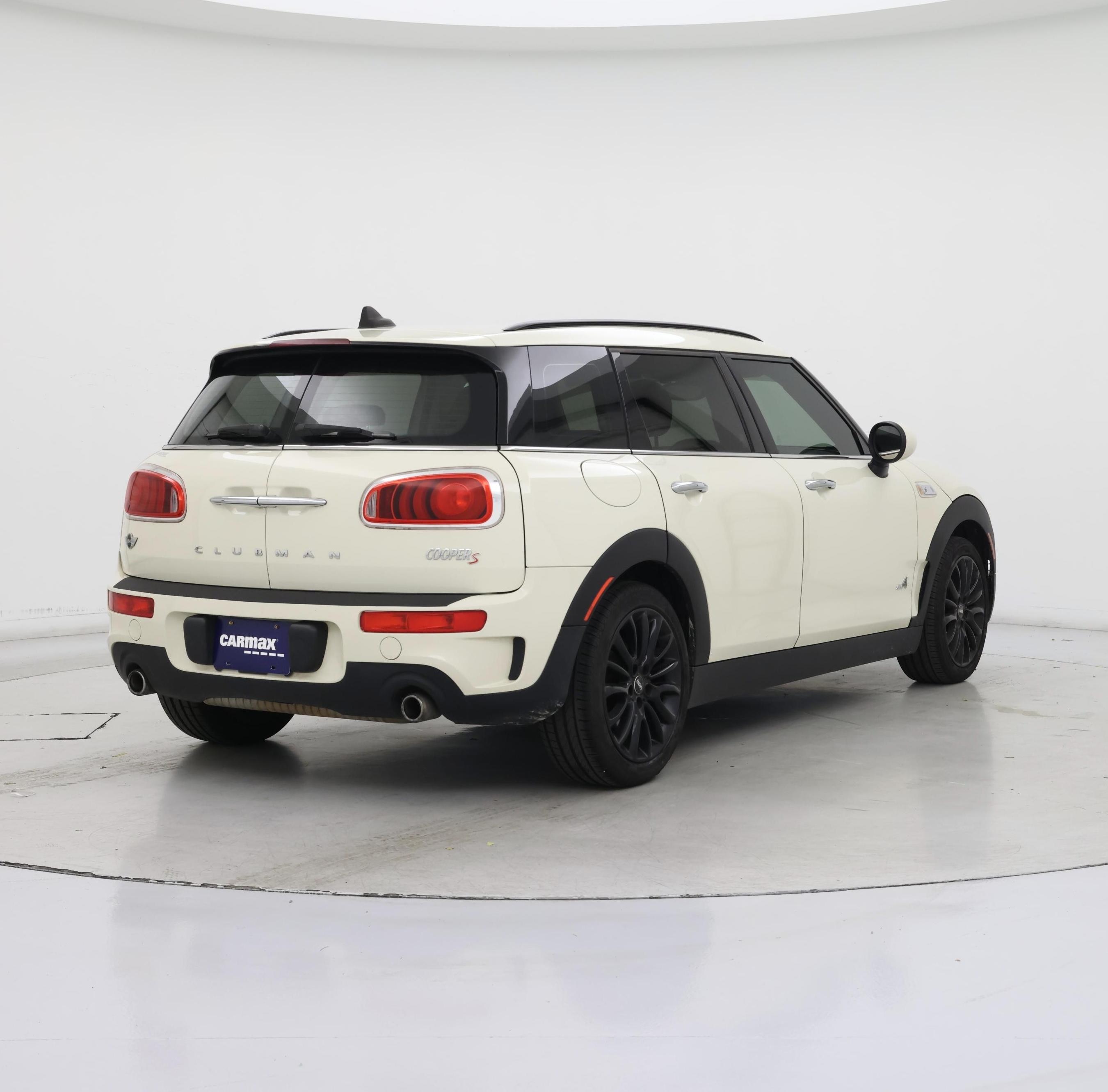 Thumbnail: 2017 MINI Cooper Clubman - 8