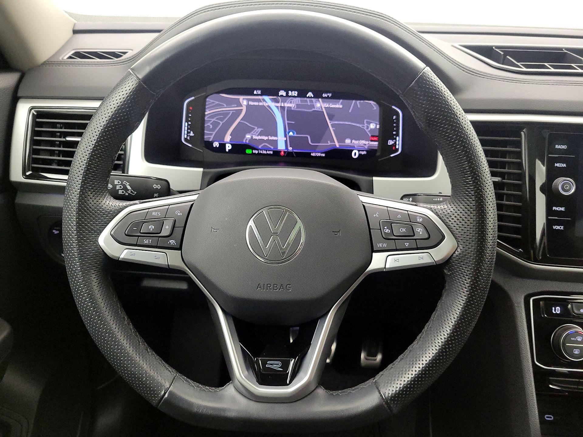 Thumbnail: 2023 Volkswagen Atlas - 10