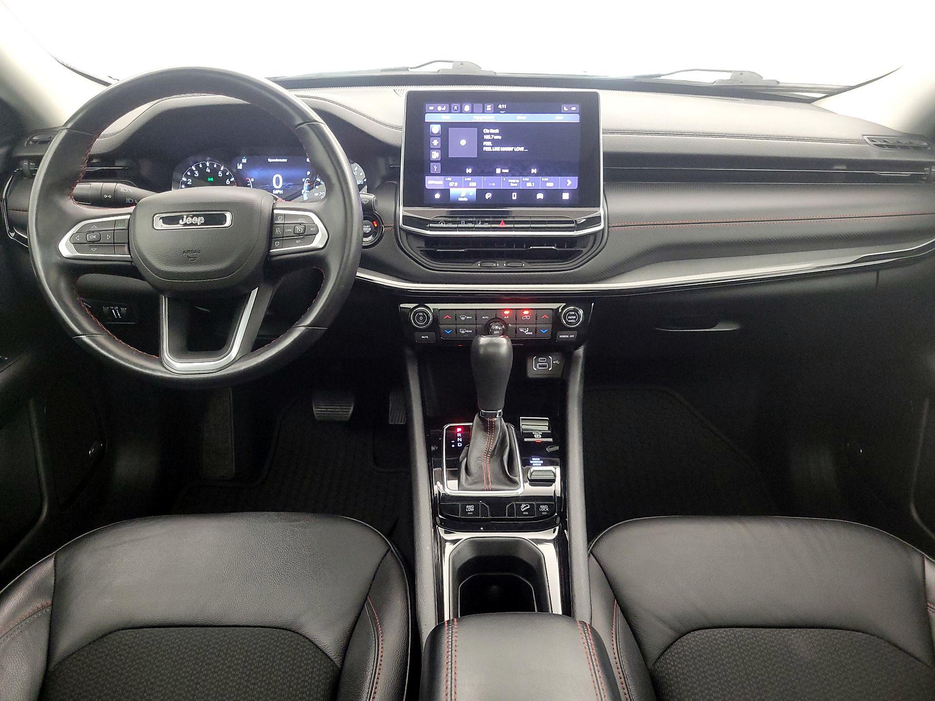 Thumbnail: 2022 Jeep Compass - 9