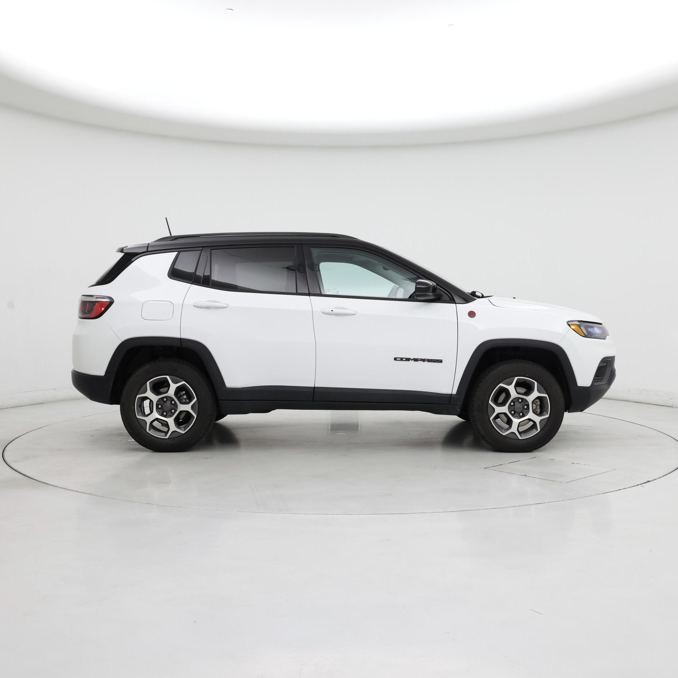 Thumbnail: 2022 Jeep Compass - 7