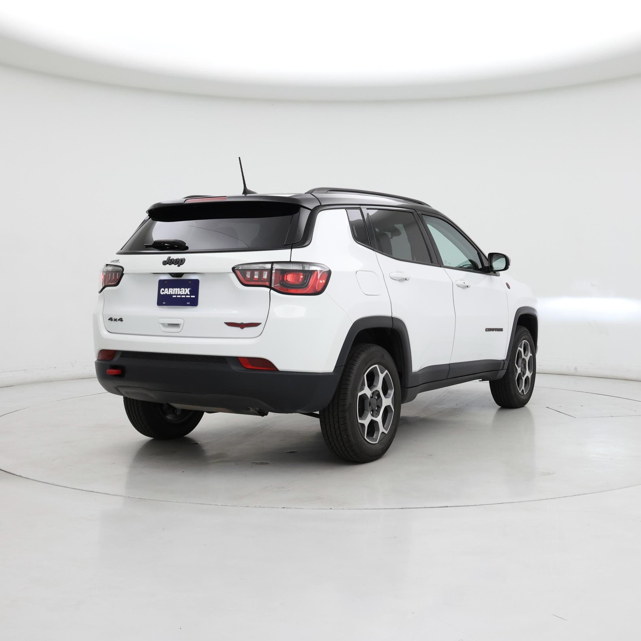Thumbnail: 2022 Jeep Compass - 8