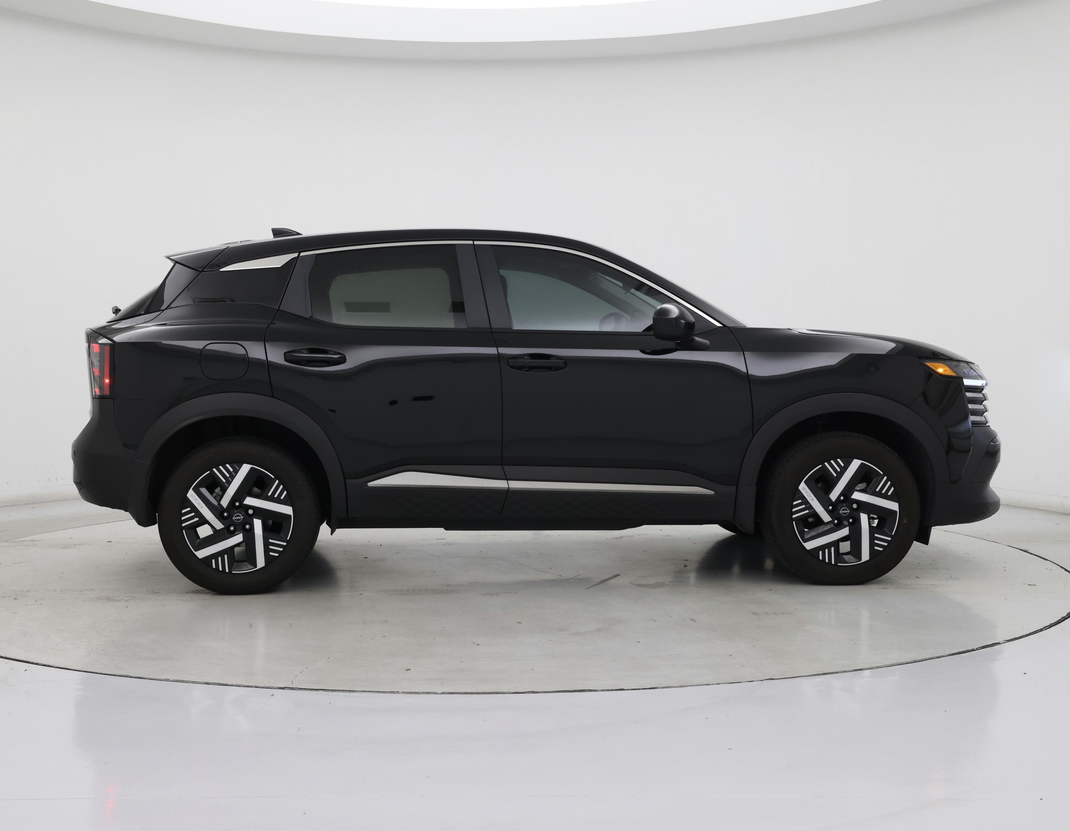 Thumbnail: 2025 Nissan Kicks - 7