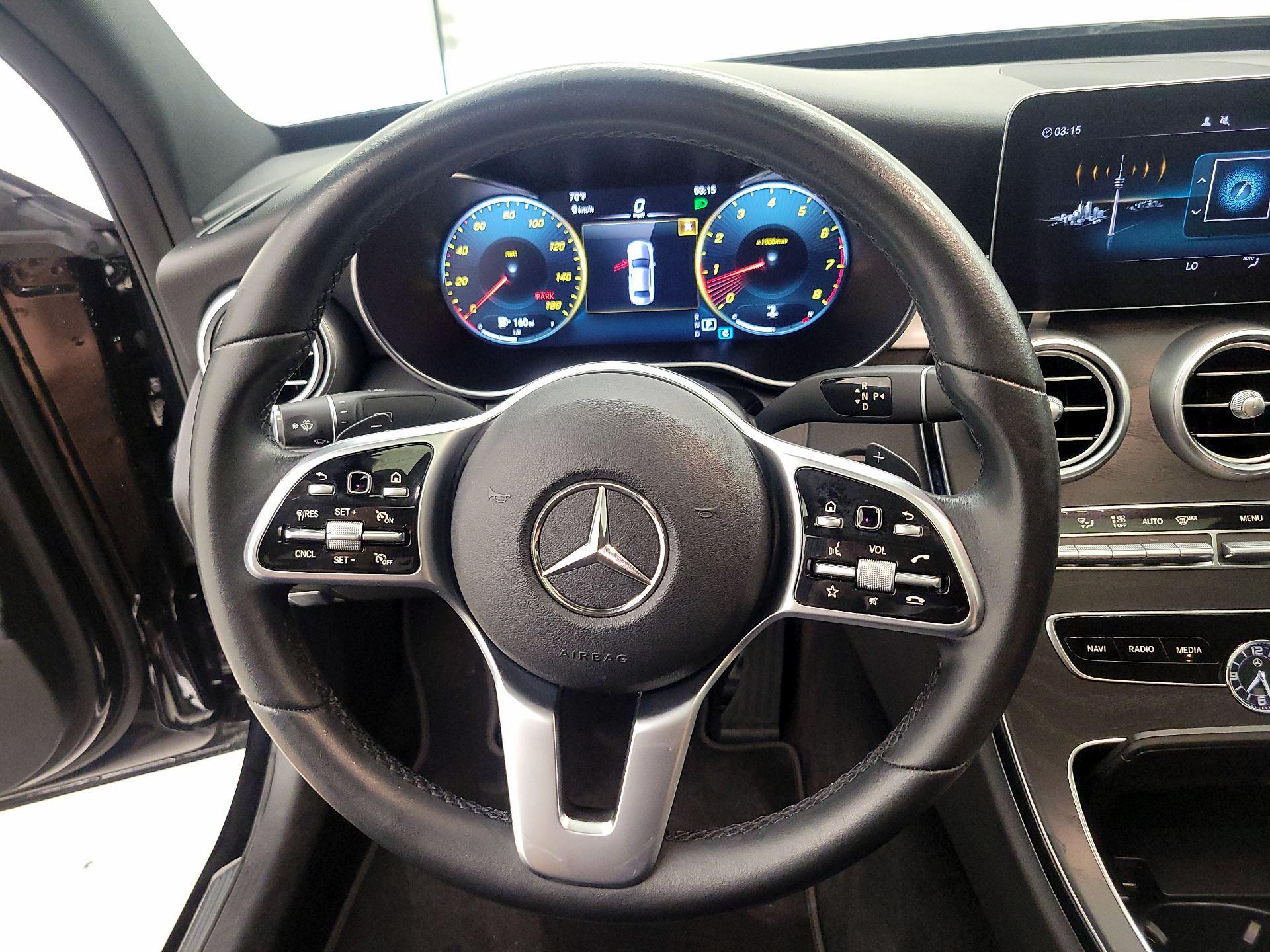Thumbnail: 2021 Mercedes-Benz C-Class - 10