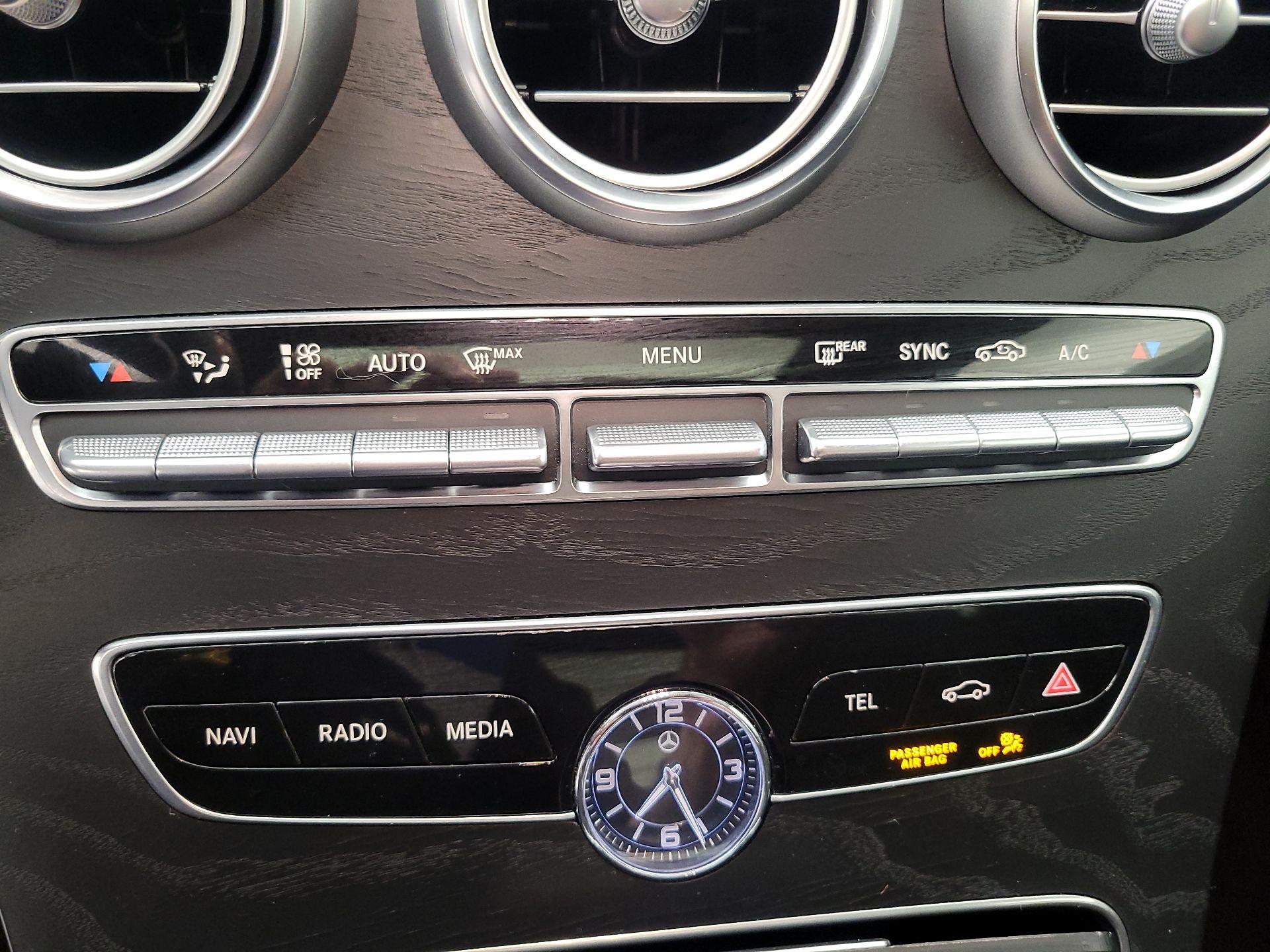 Thumbnail: 2021 Mercedes-Benz C-Class - 16
