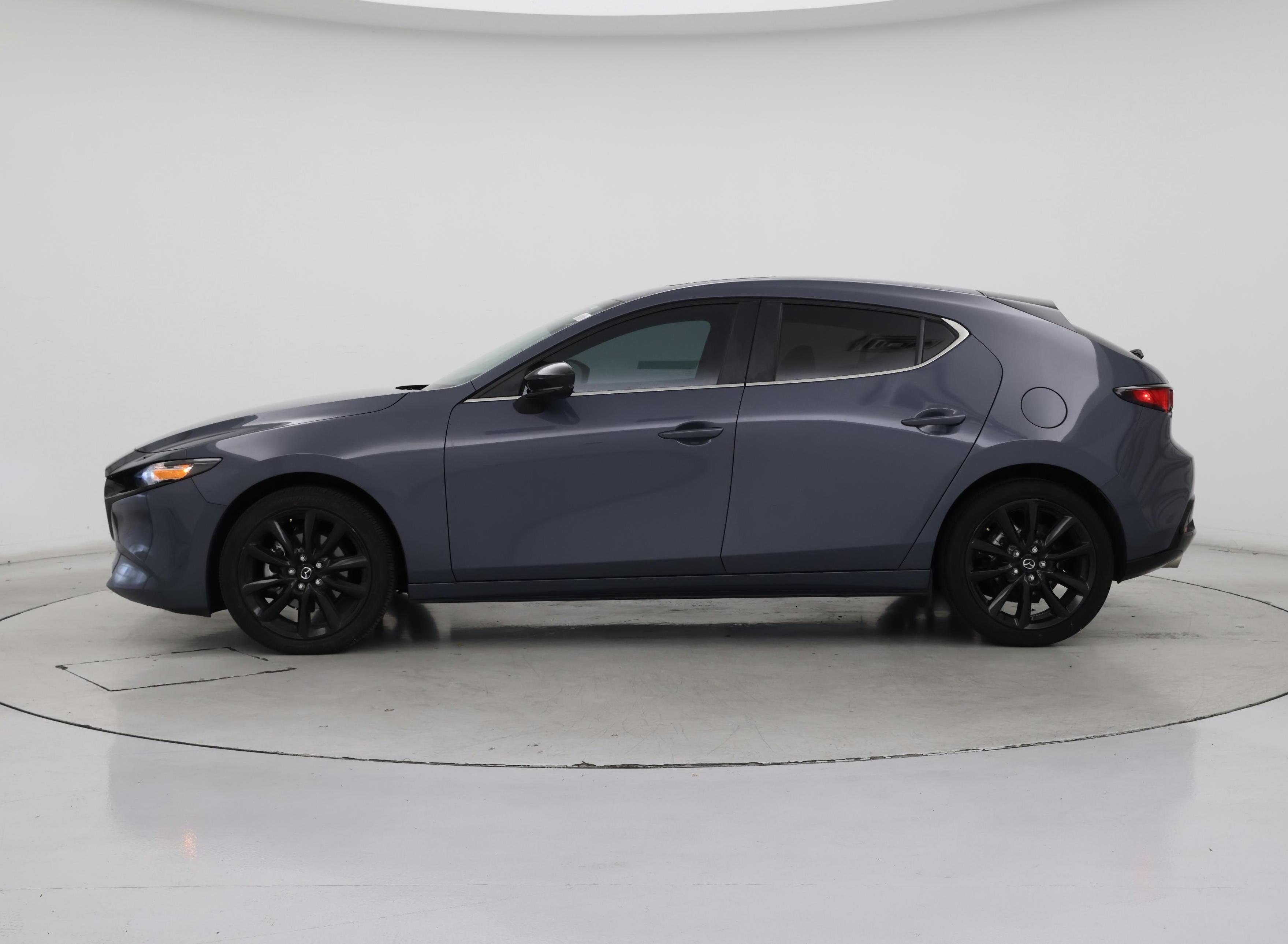 Thumbnail: 2023 Mazda Mazda3 - 3