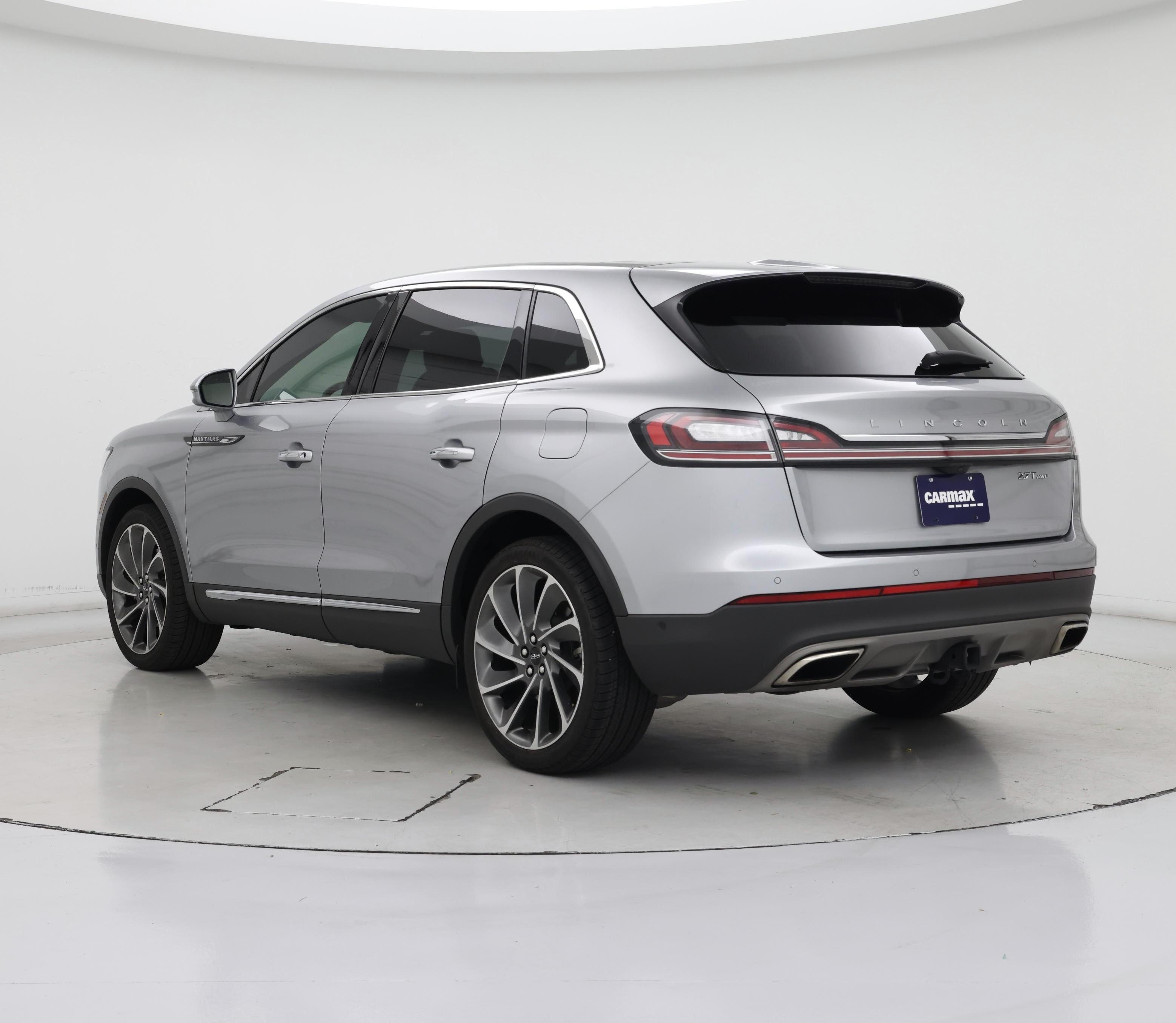 Thumbnail: 2020 Lincoln Nautilus - 2