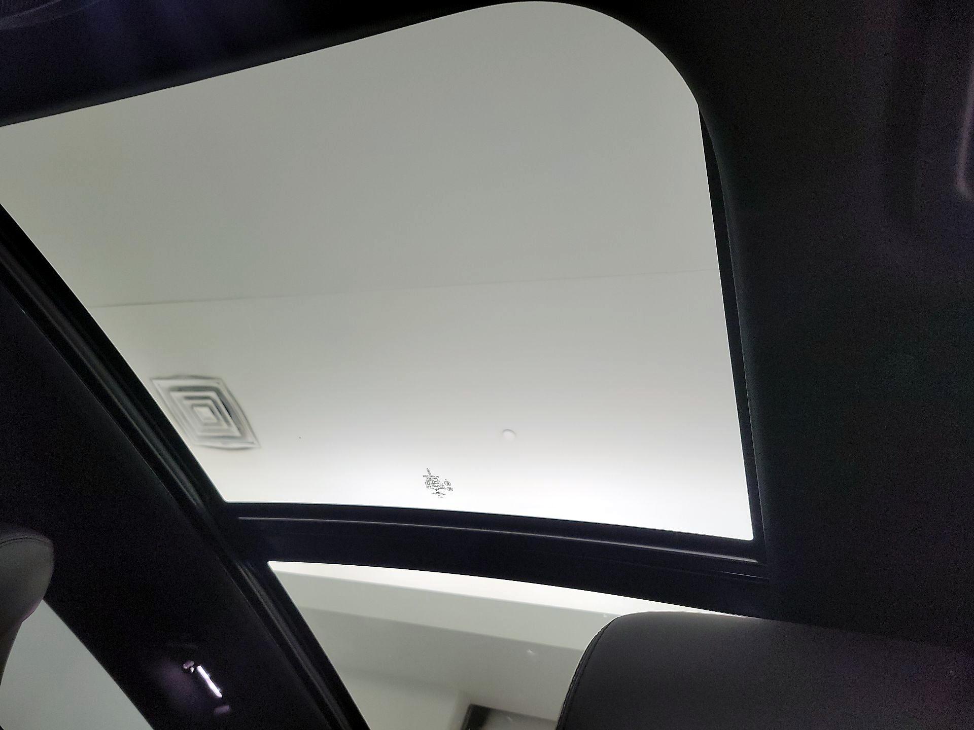Thumbnail: 2020 Lincoln Nautilus - 20