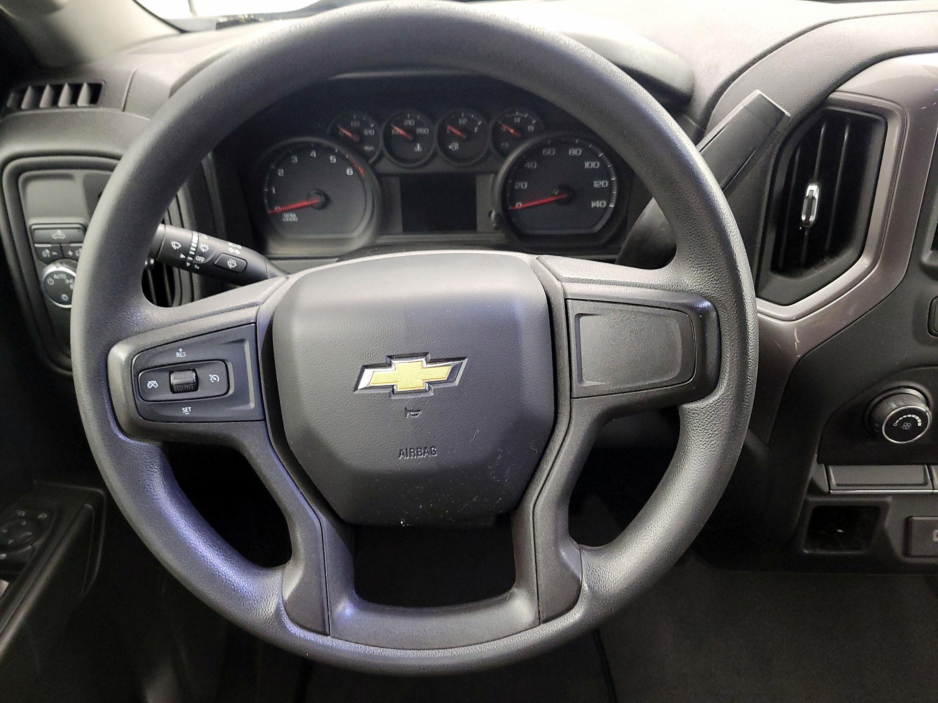 Thumbnail: 2020 Chevrolet Silverado 1500 - 10