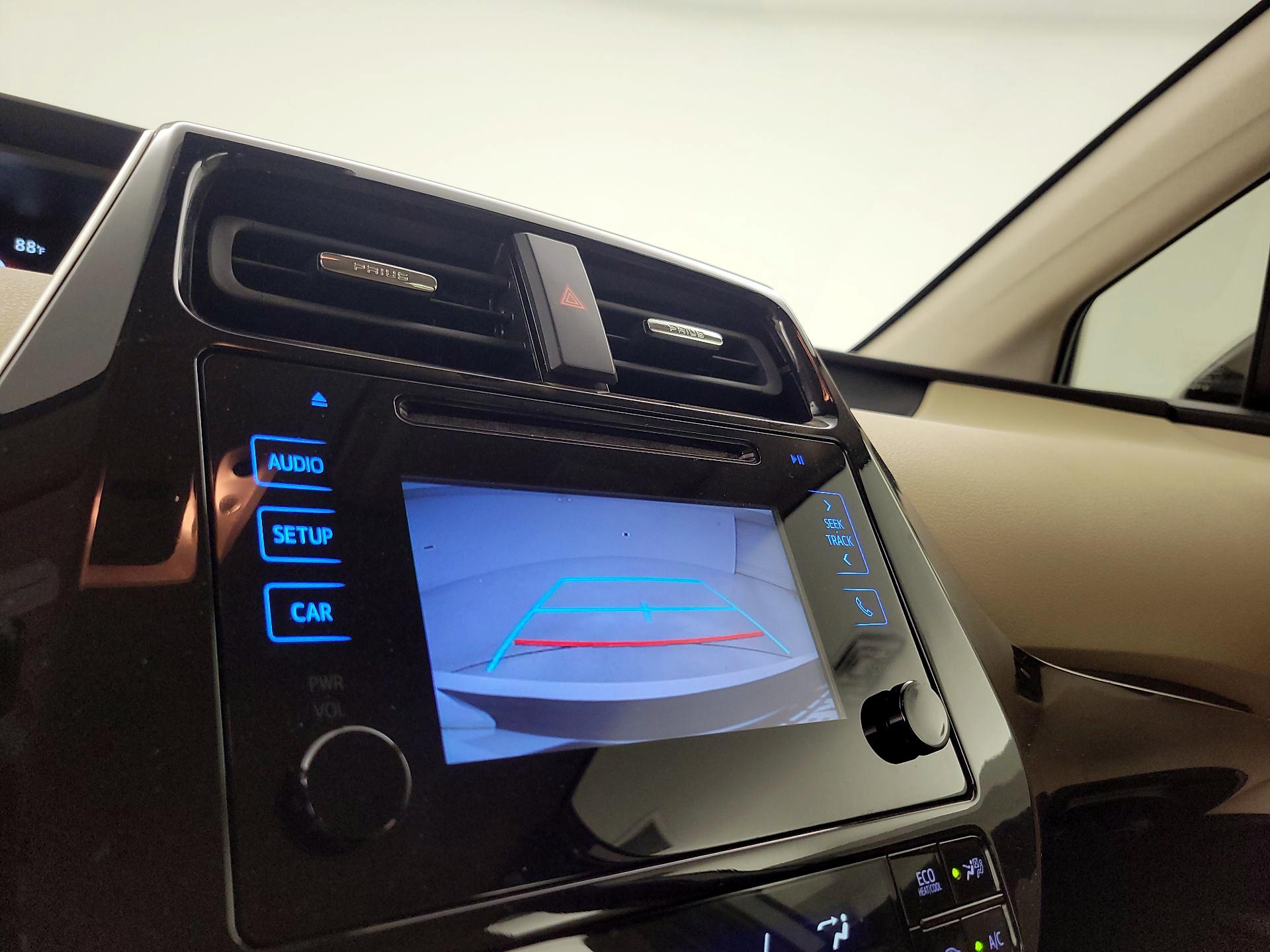 Thumbnail: 2019 Toyota Prius - 14