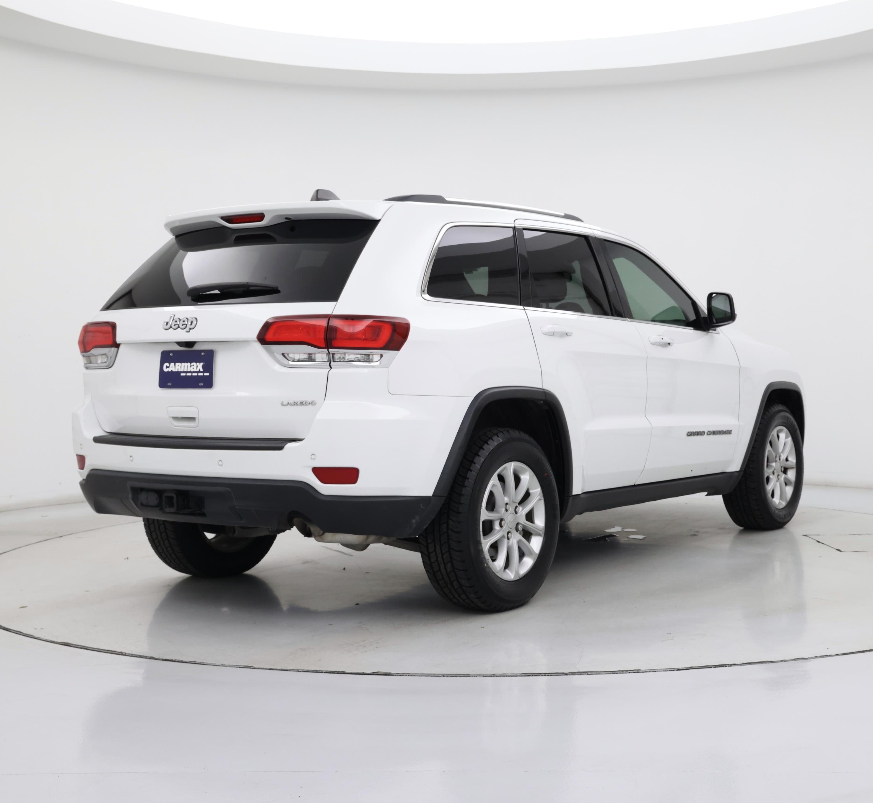 Thumbnail: 2021 Jeep Grand Cherokee - 8