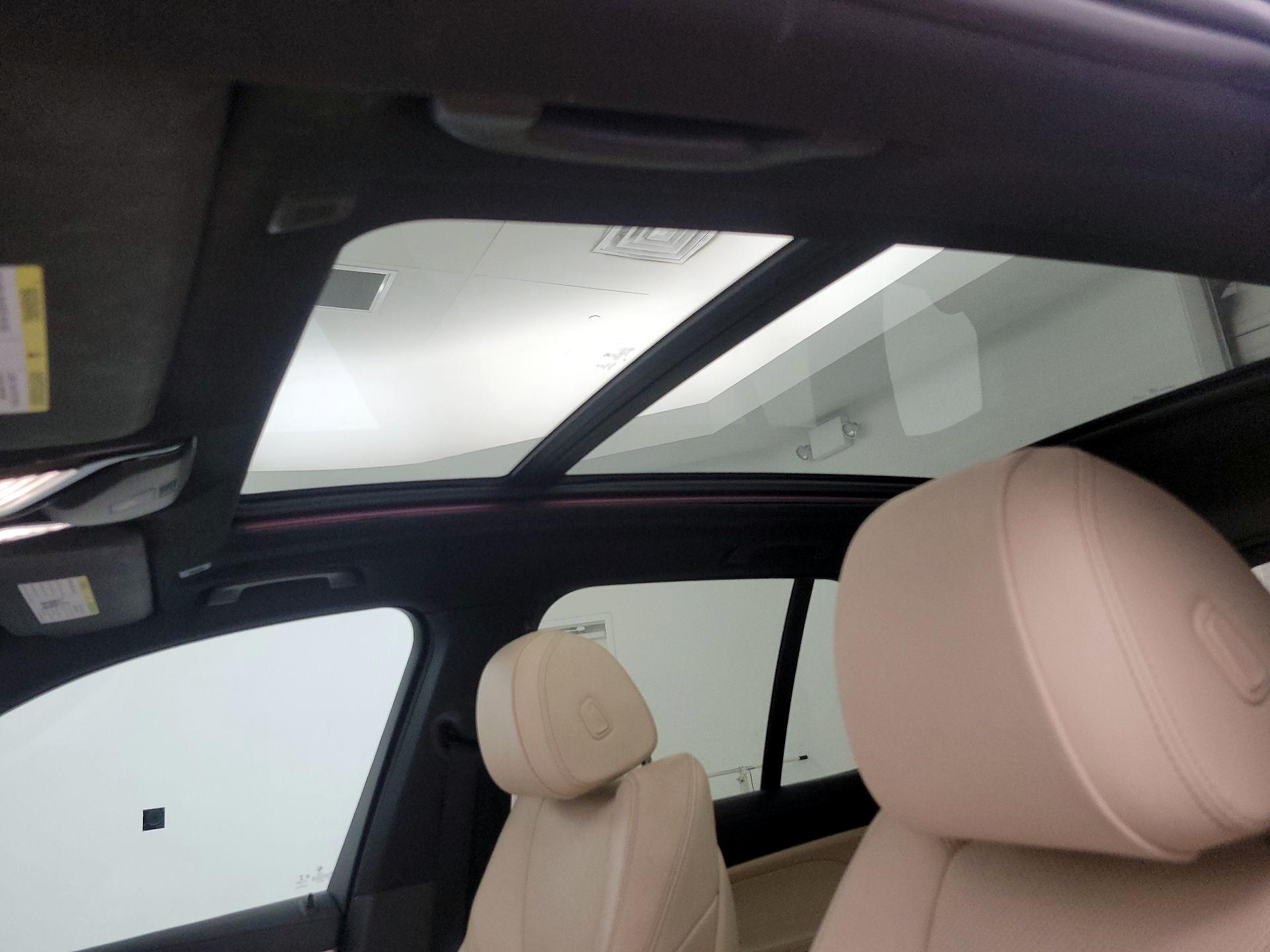 Thumbnail: 2021 BMW X5 - 18