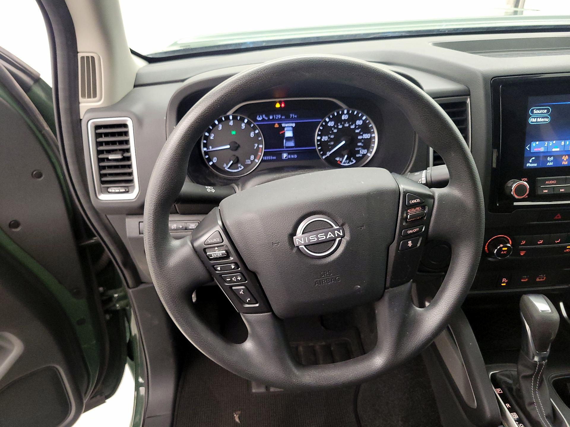 Thumbnail: 2022 Nissan Frontier - 10