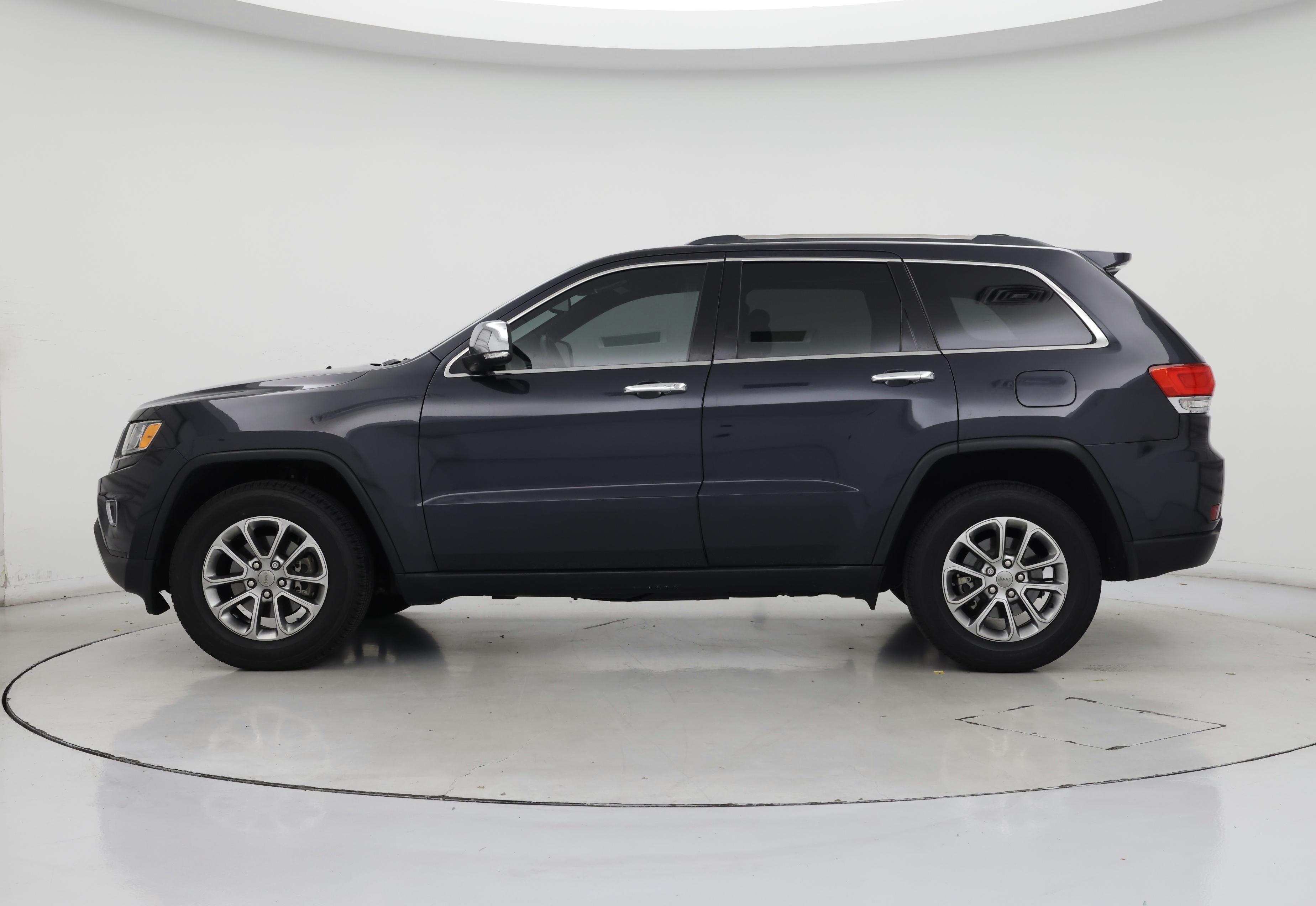 Thumbnail: 2015 Jeep Grand Cherokee - 3