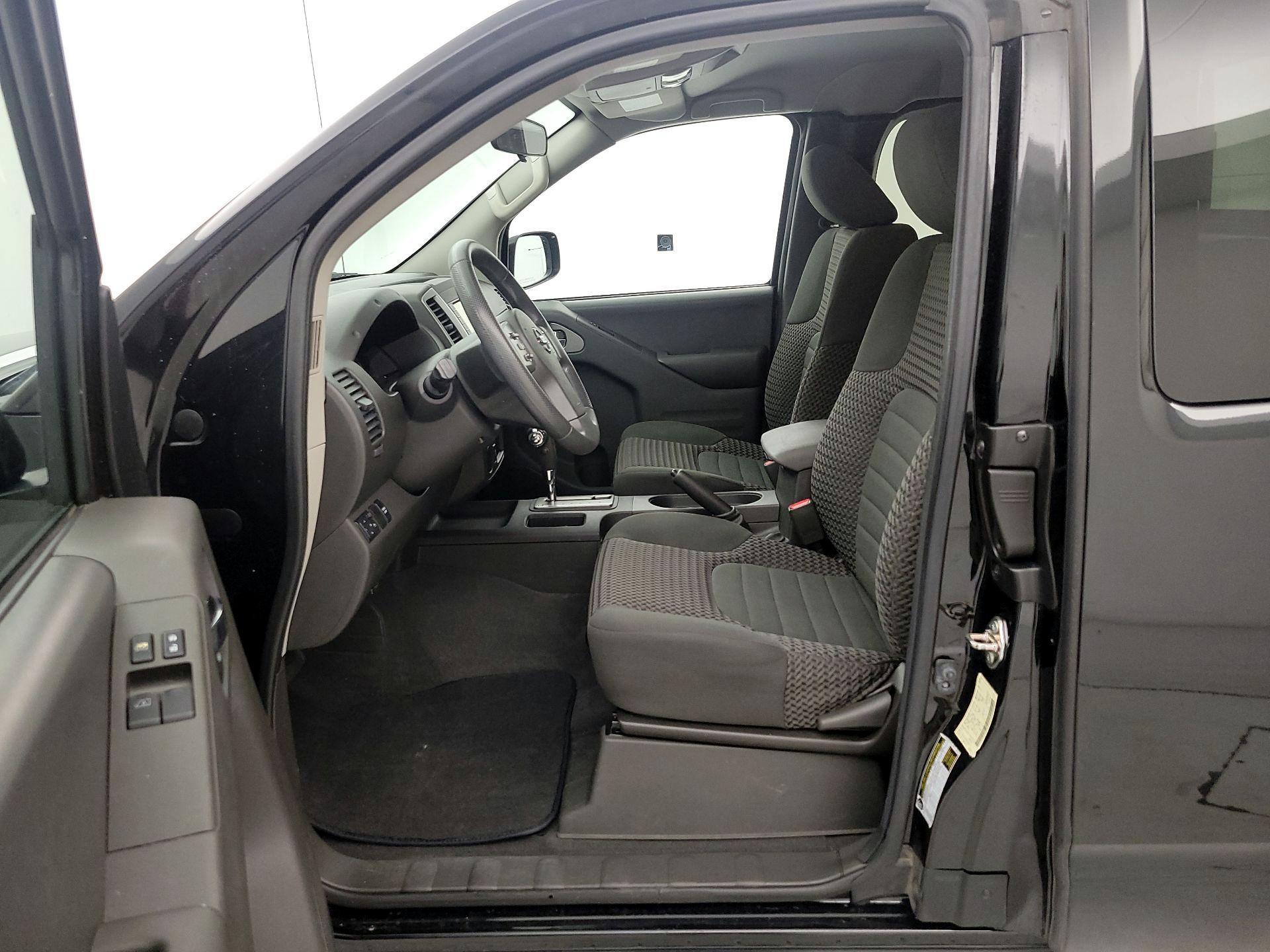 Thumbnail: 2019 Nissan Frontier - 11