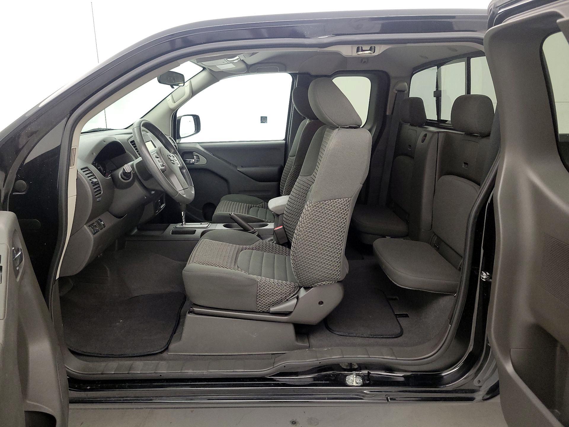 Thumbnail: 2019 Nissan Frontier - 19