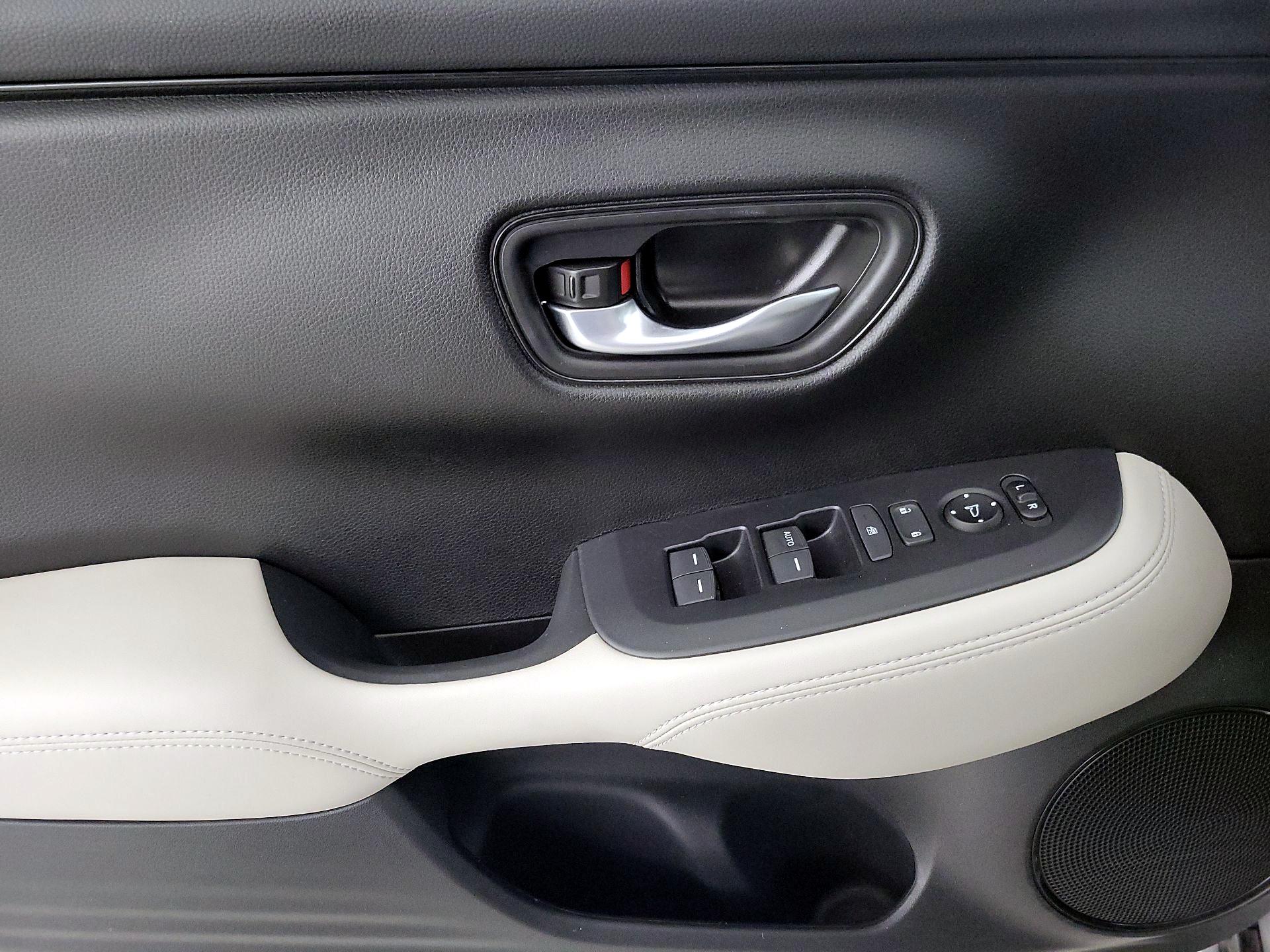 Thumbnail: 2024 Honda HR-V - 12