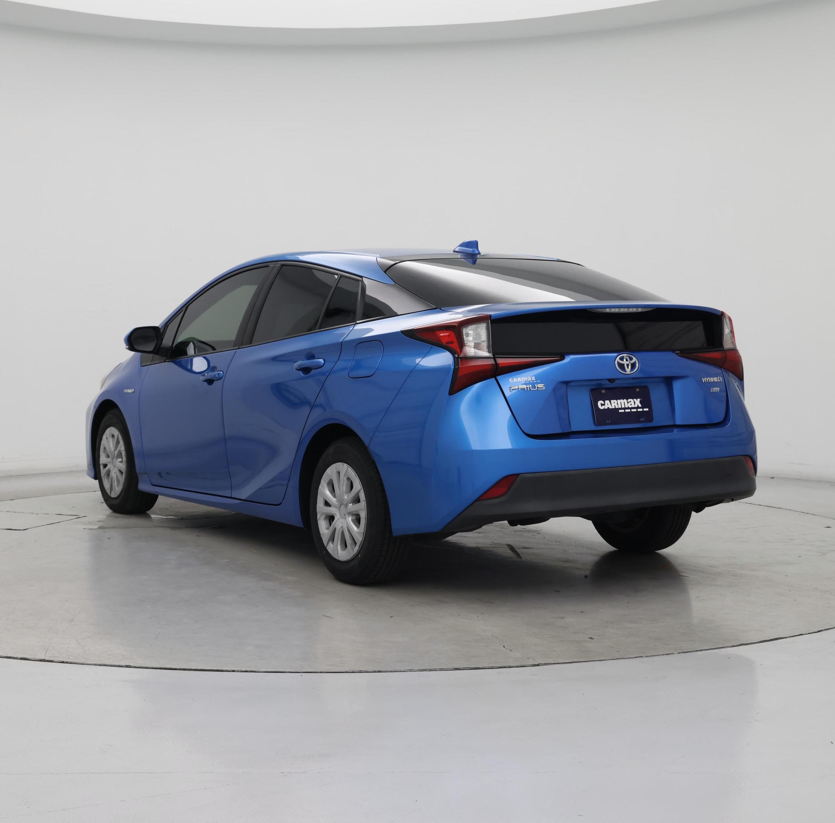 Thumbnail: 2021 Toyota Prius - 2