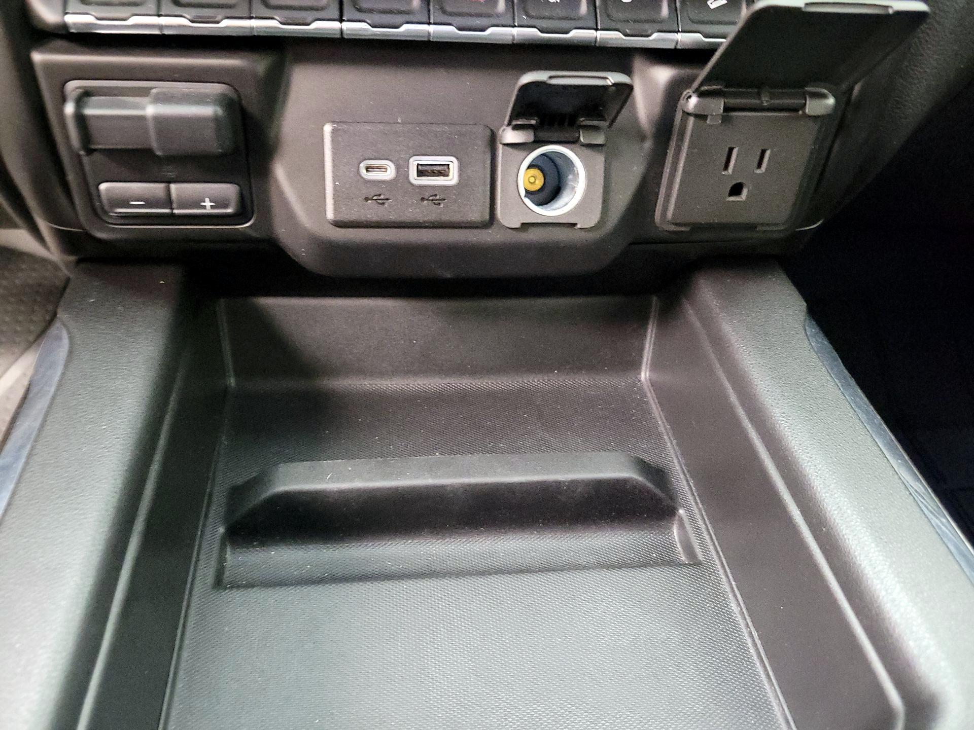 Thumbnail: 2019 Chevrolet Silverado 1500 - 18