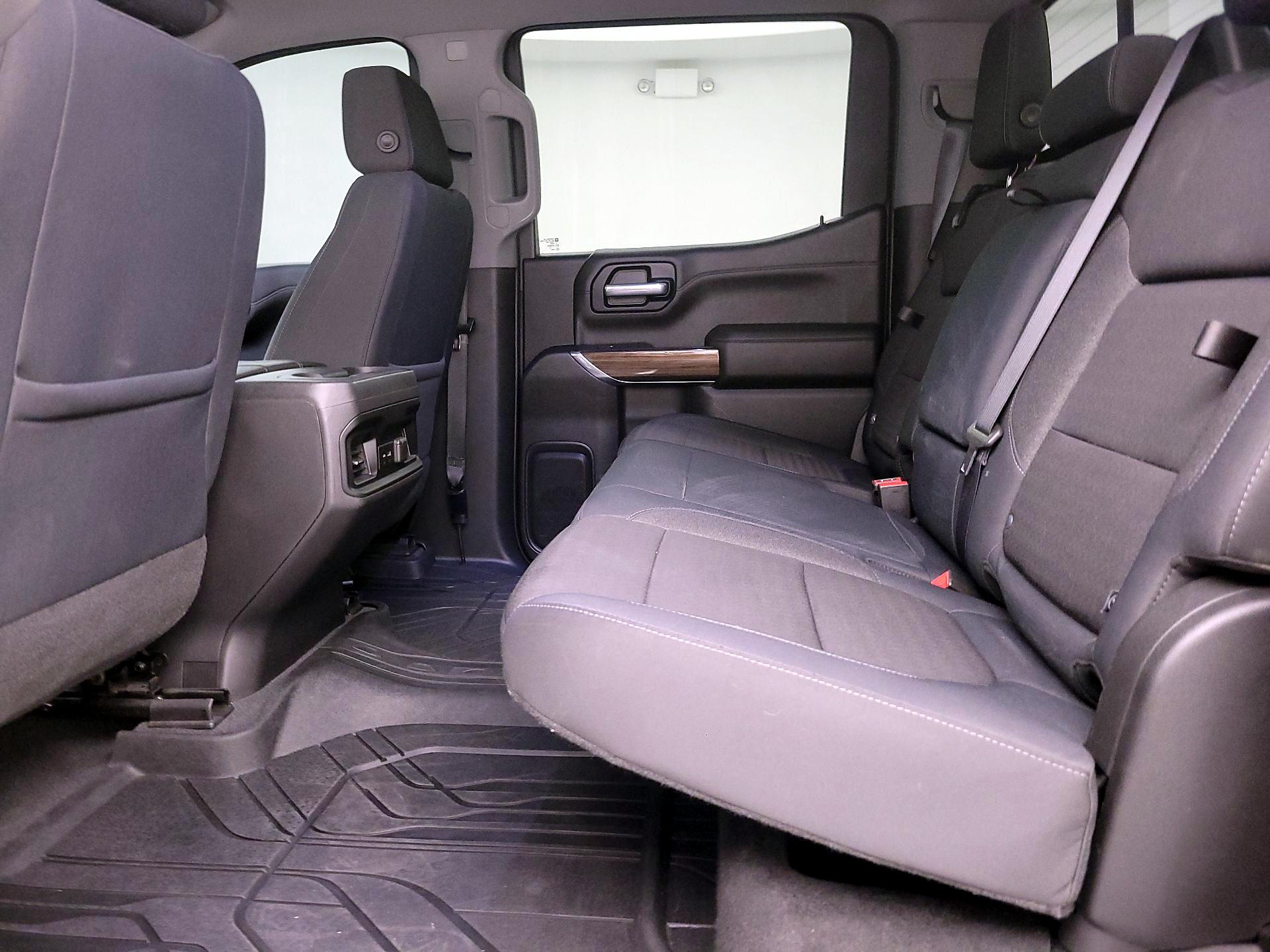 Thumbnail: 2019 Chevrolet Silverado 1500 - 19