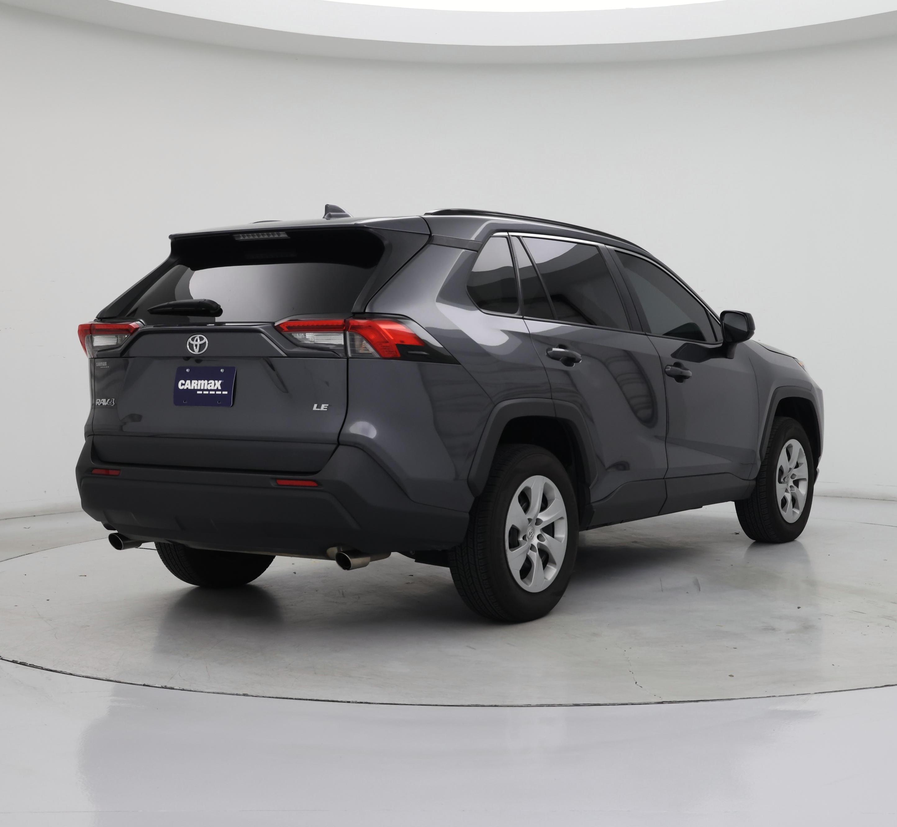 Thumbnail: 2021 Toyota RAV4 - 8