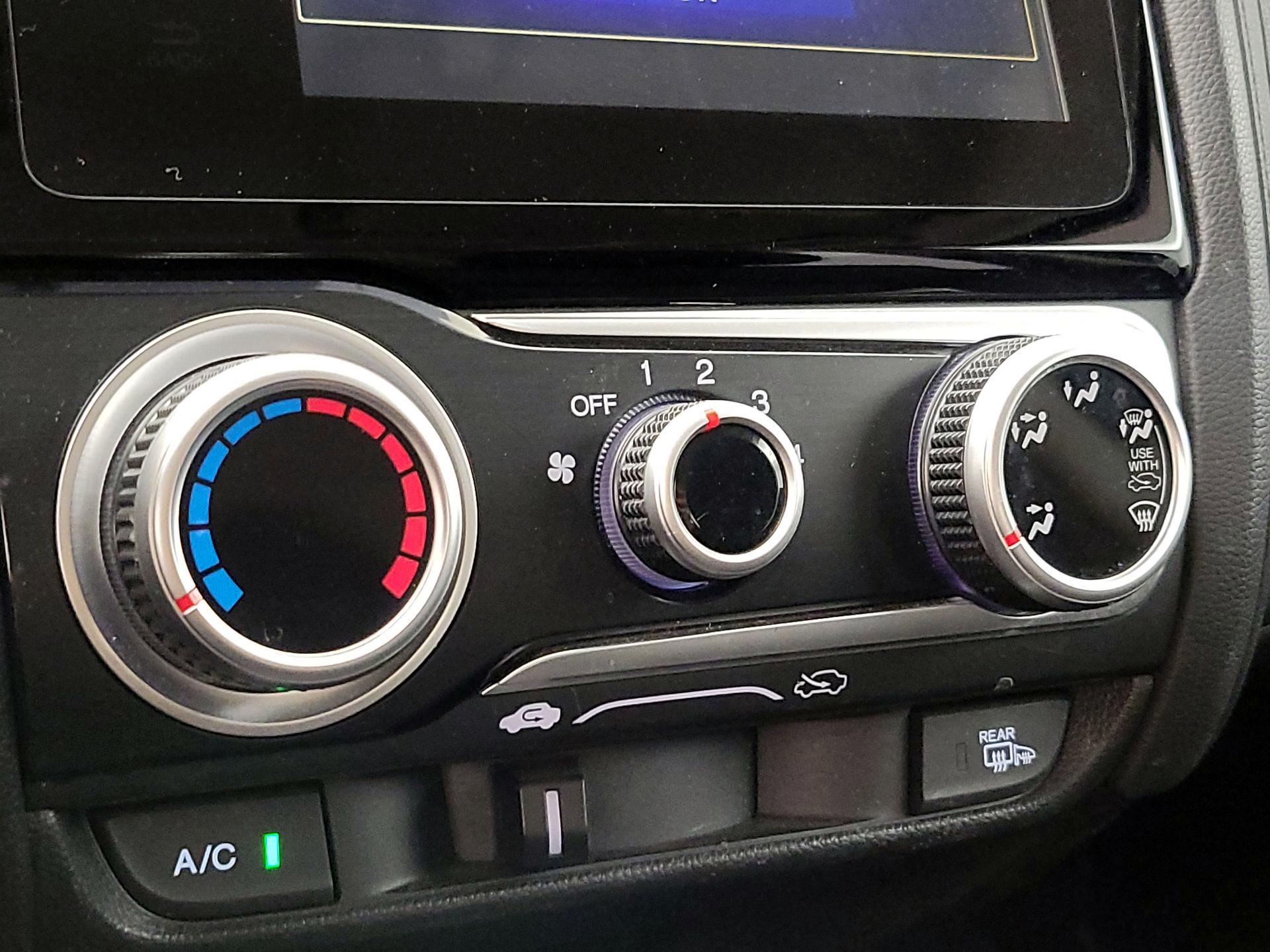 Thumbnail: 2015 Honda Fit - 17