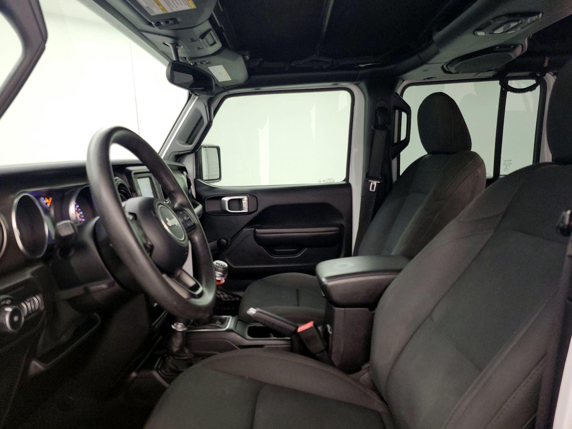 Thumbnail: 2019 Jeep Wrangler - 11