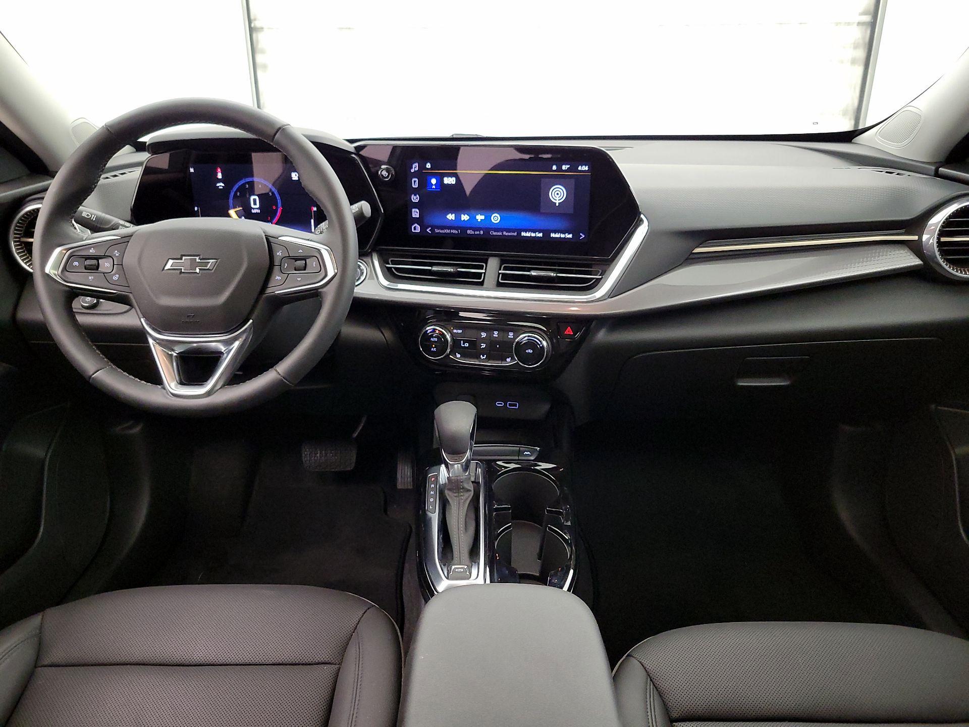 Thumbnail: 2024 Chevrolet Trax - 9