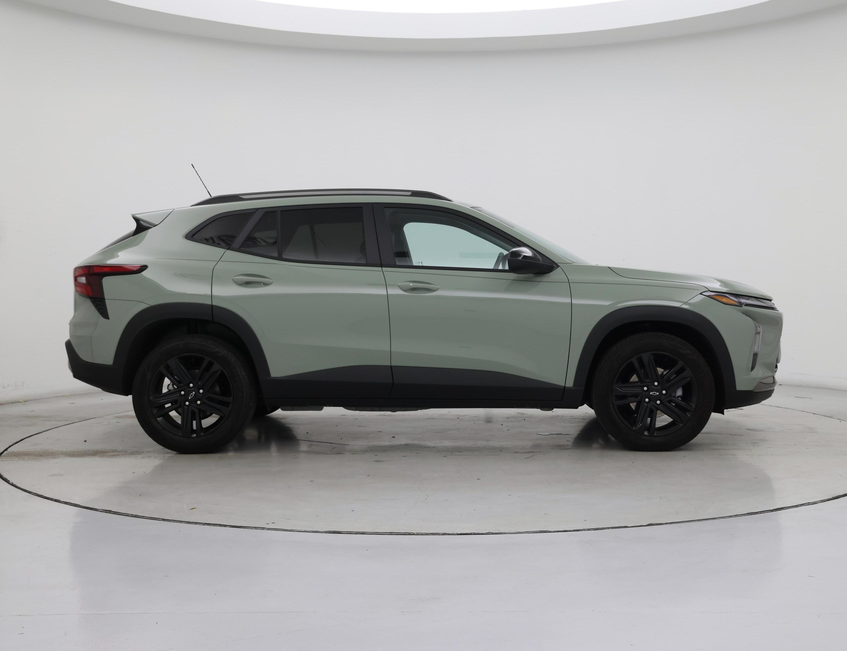 Thumbnail: 2024 Chevrolet Trax - 7