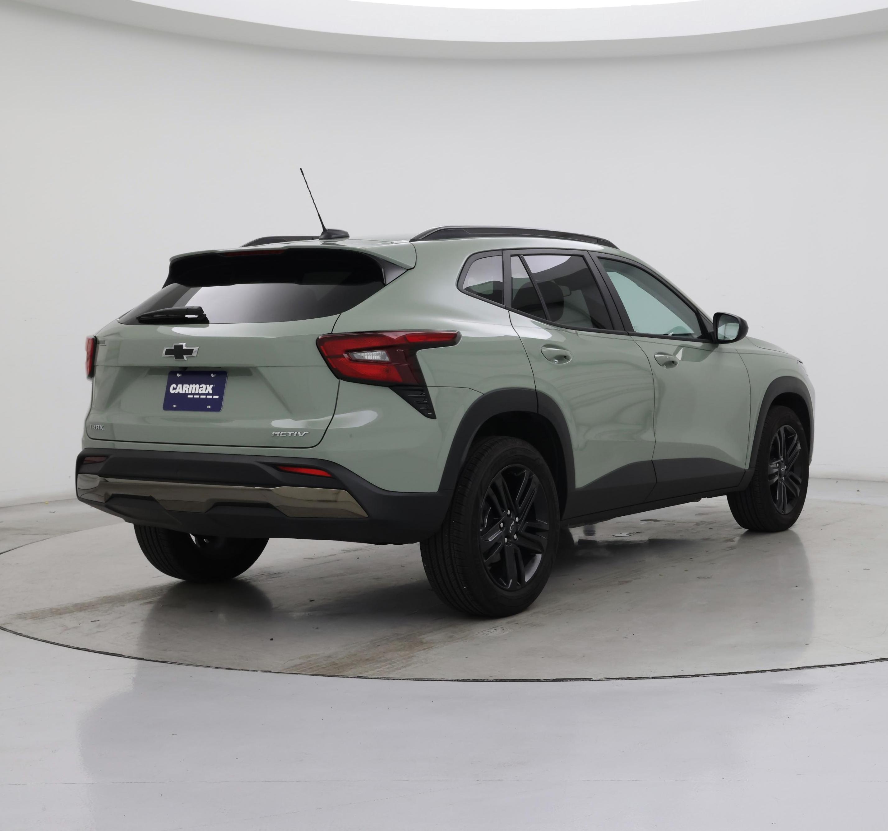 Thumbnail: 2024 Chevrolet Trax - 8