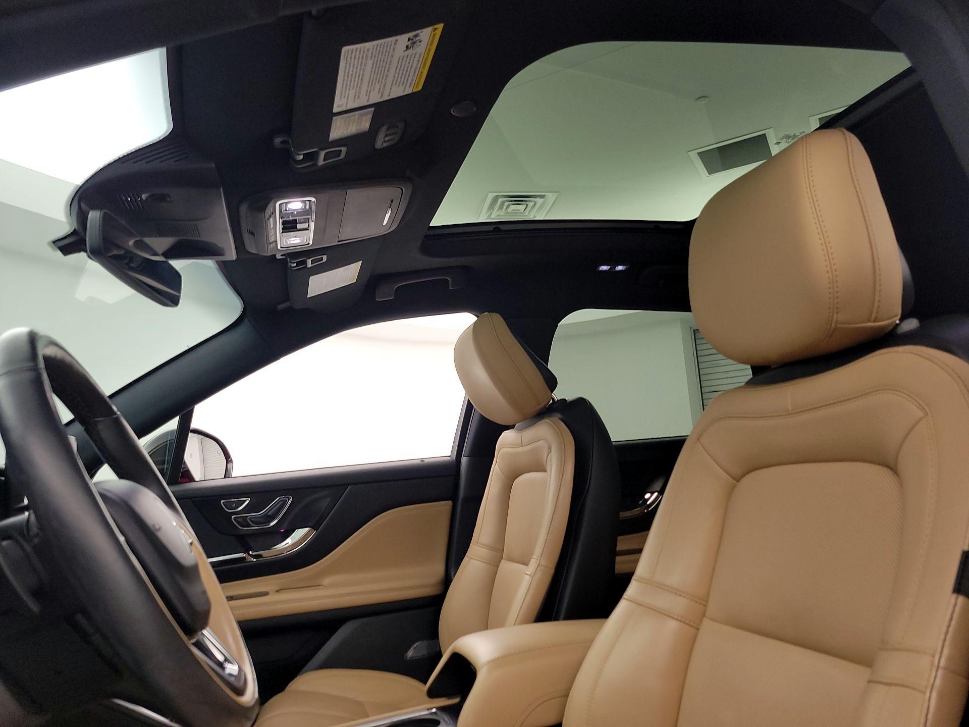 Thumbnail: 2020 Lincoln Corsair - 20