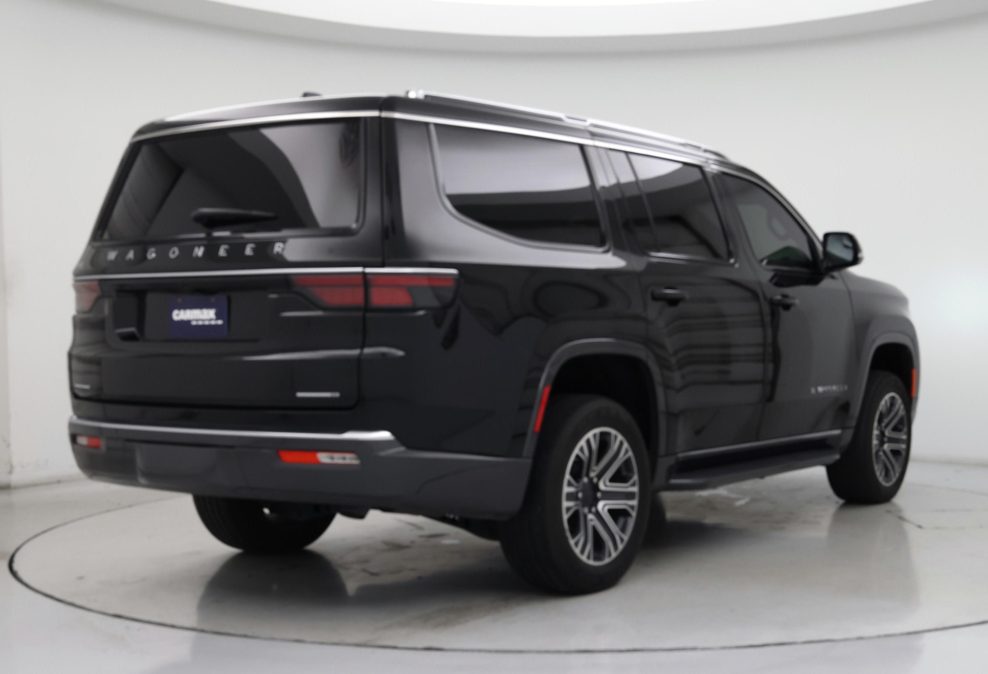 Thumbnail: 2022 Jeep Wagoneer - 8