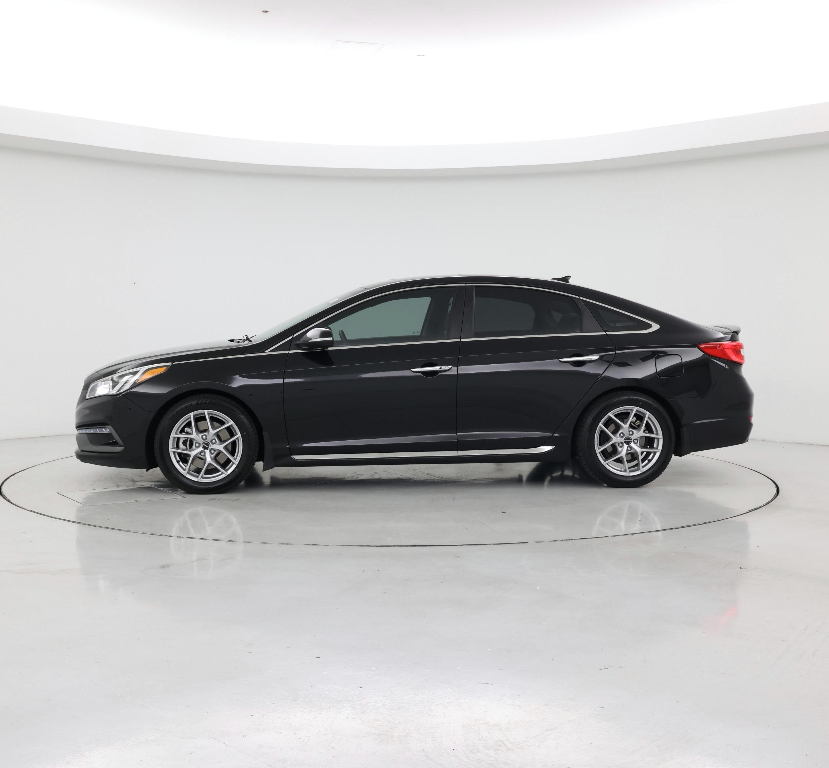 Thumbnail: 2017 Hyundai Sonata - 3