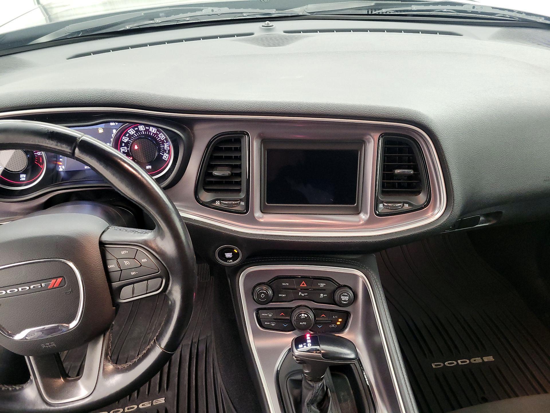 Thumbnail: 2020 Dodge Challenger - 9