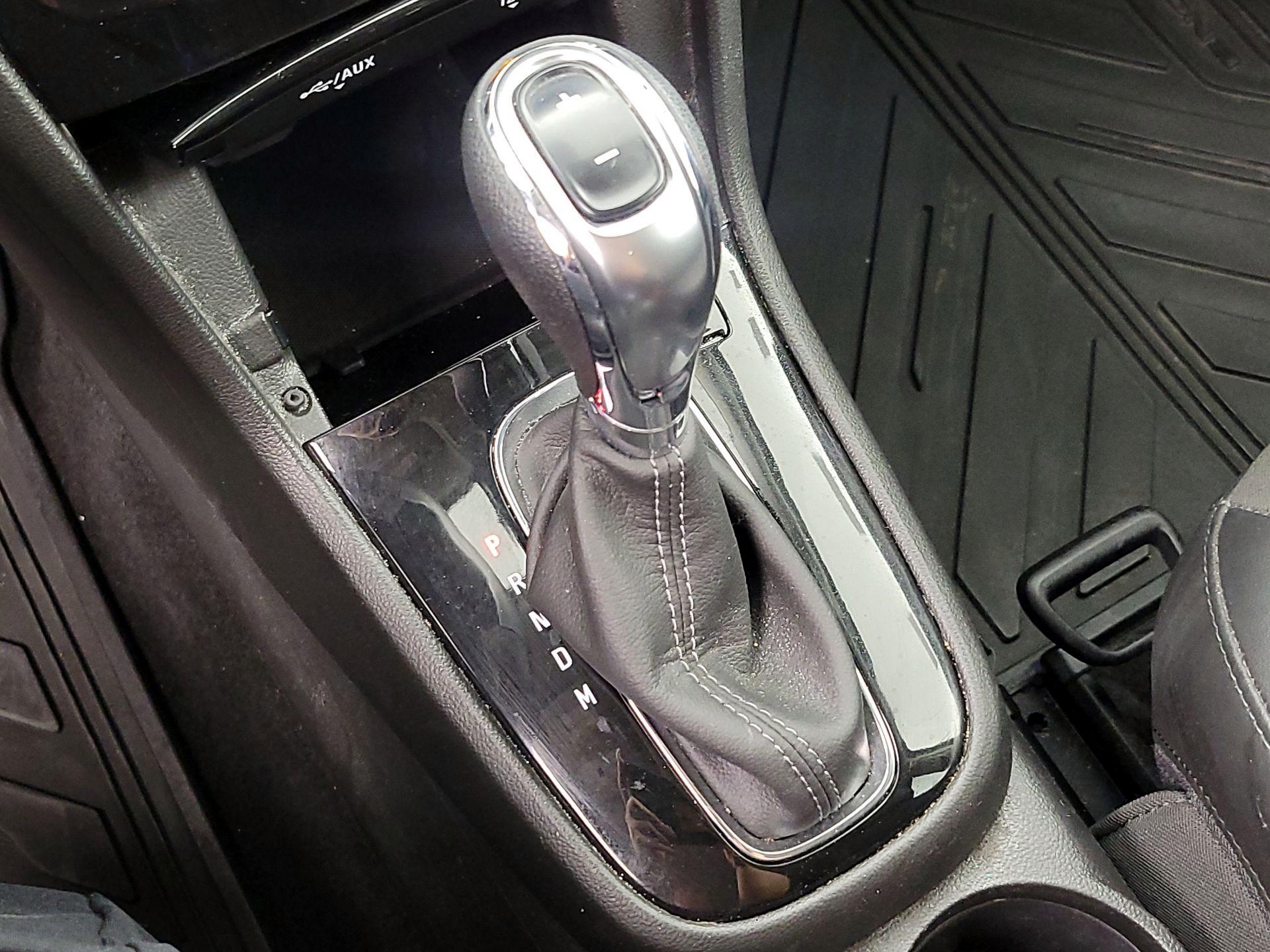 Thumbnail: 2020 Buick Encore - 17