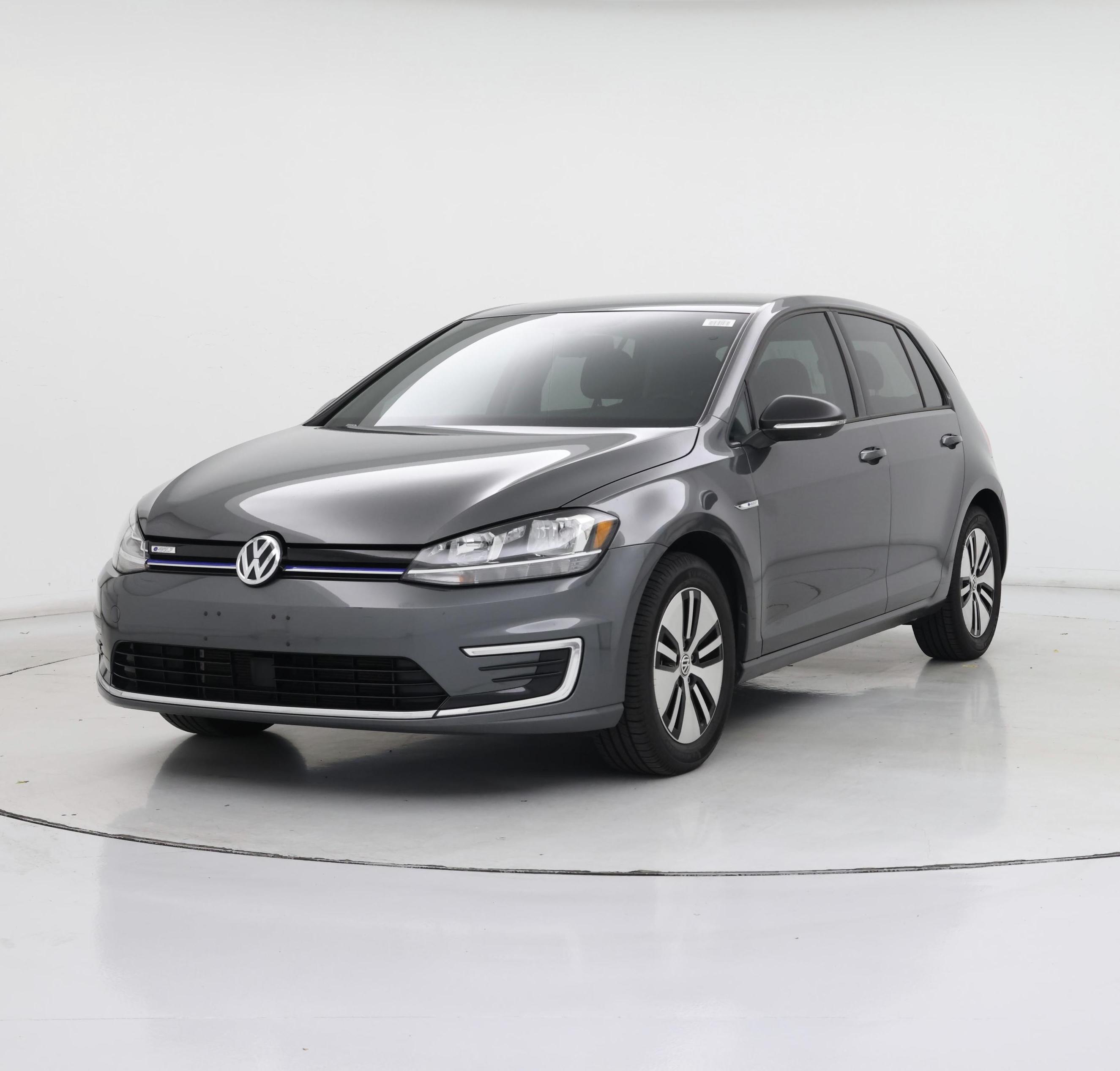 Thumbnail: 2019 Volkswagen e-Golf - 4