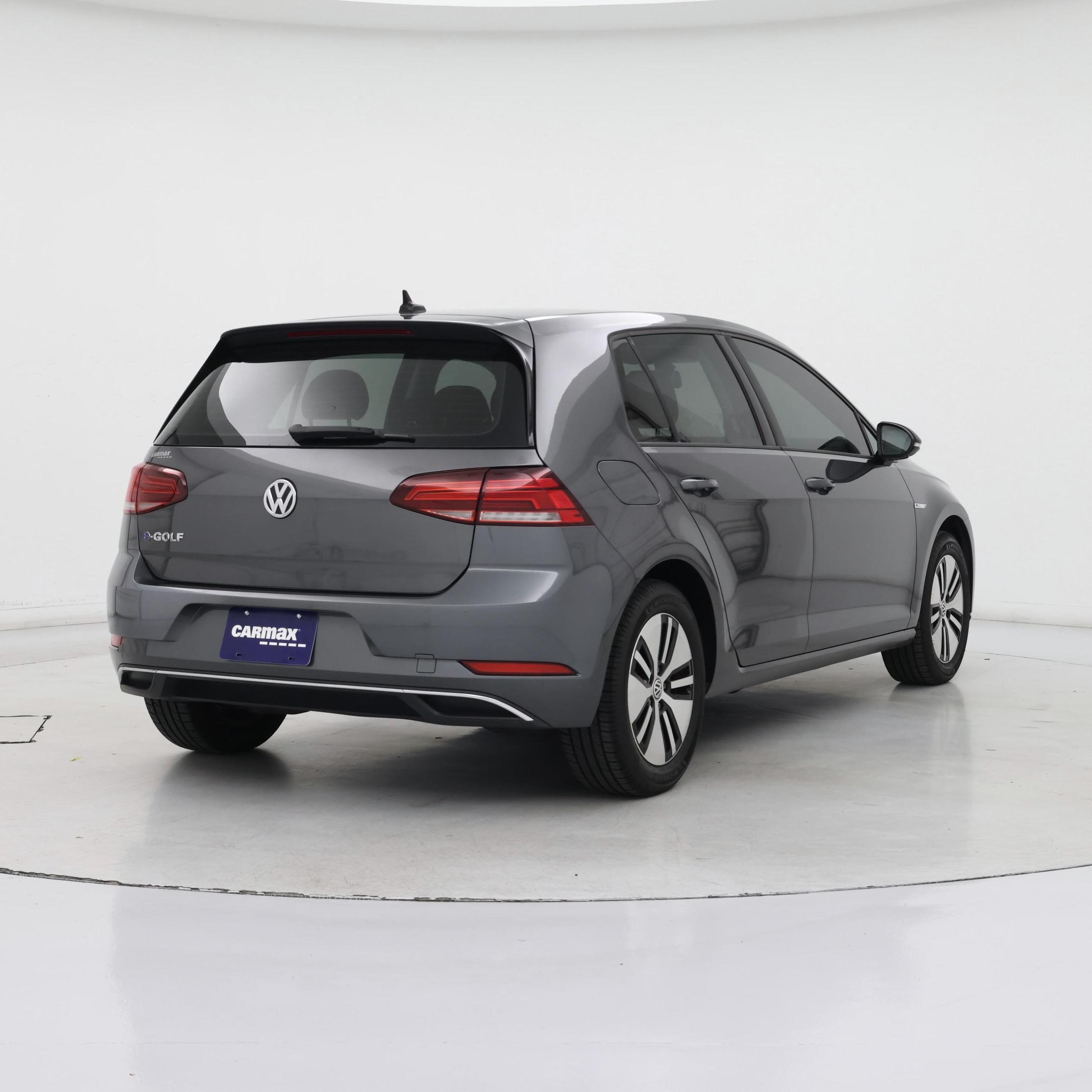 Thumbnail: 2019 Volkswagen e-Golf - 8