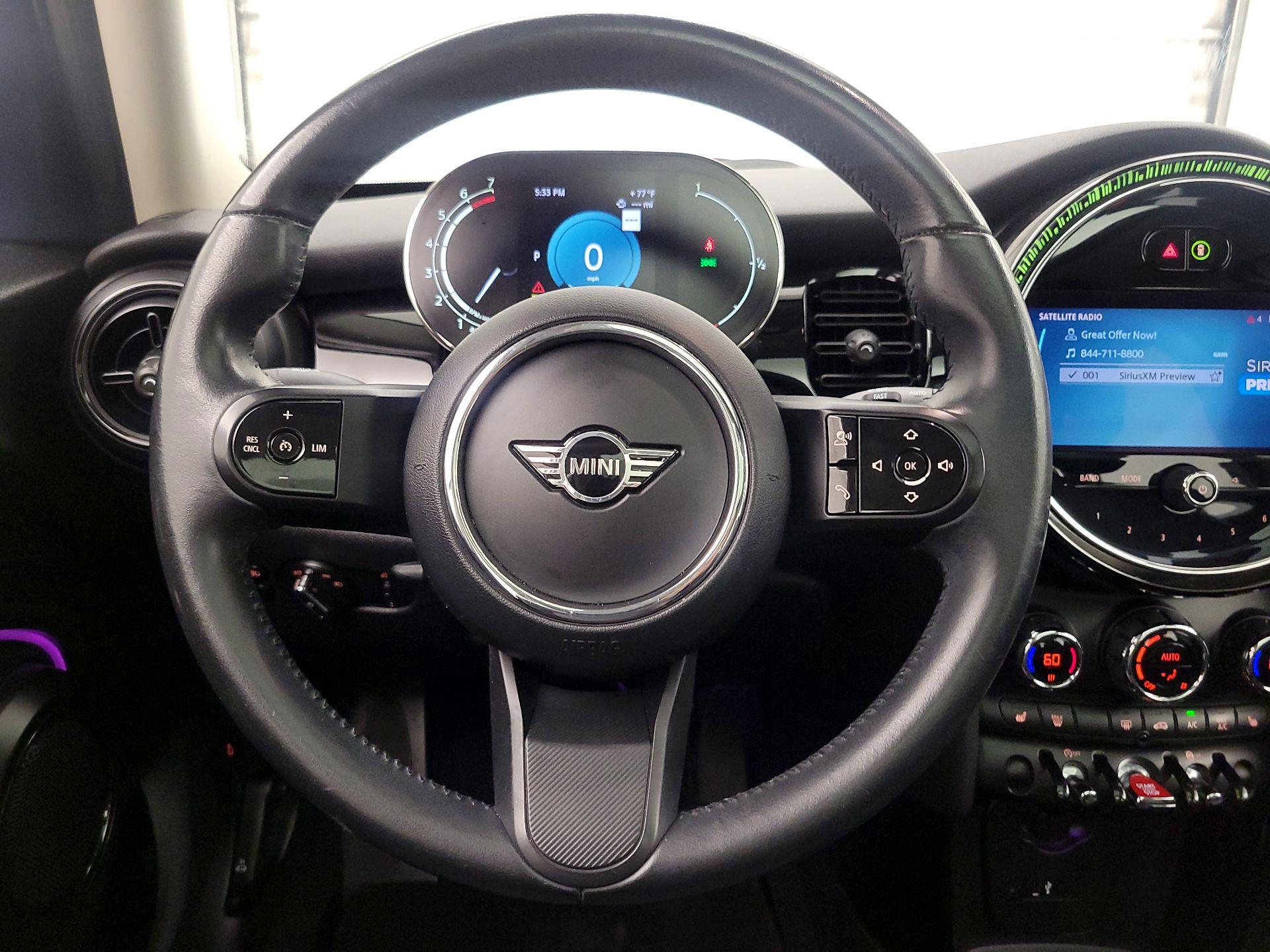 Thumbnail: 2022 MINI Cooper Hardtop - 10