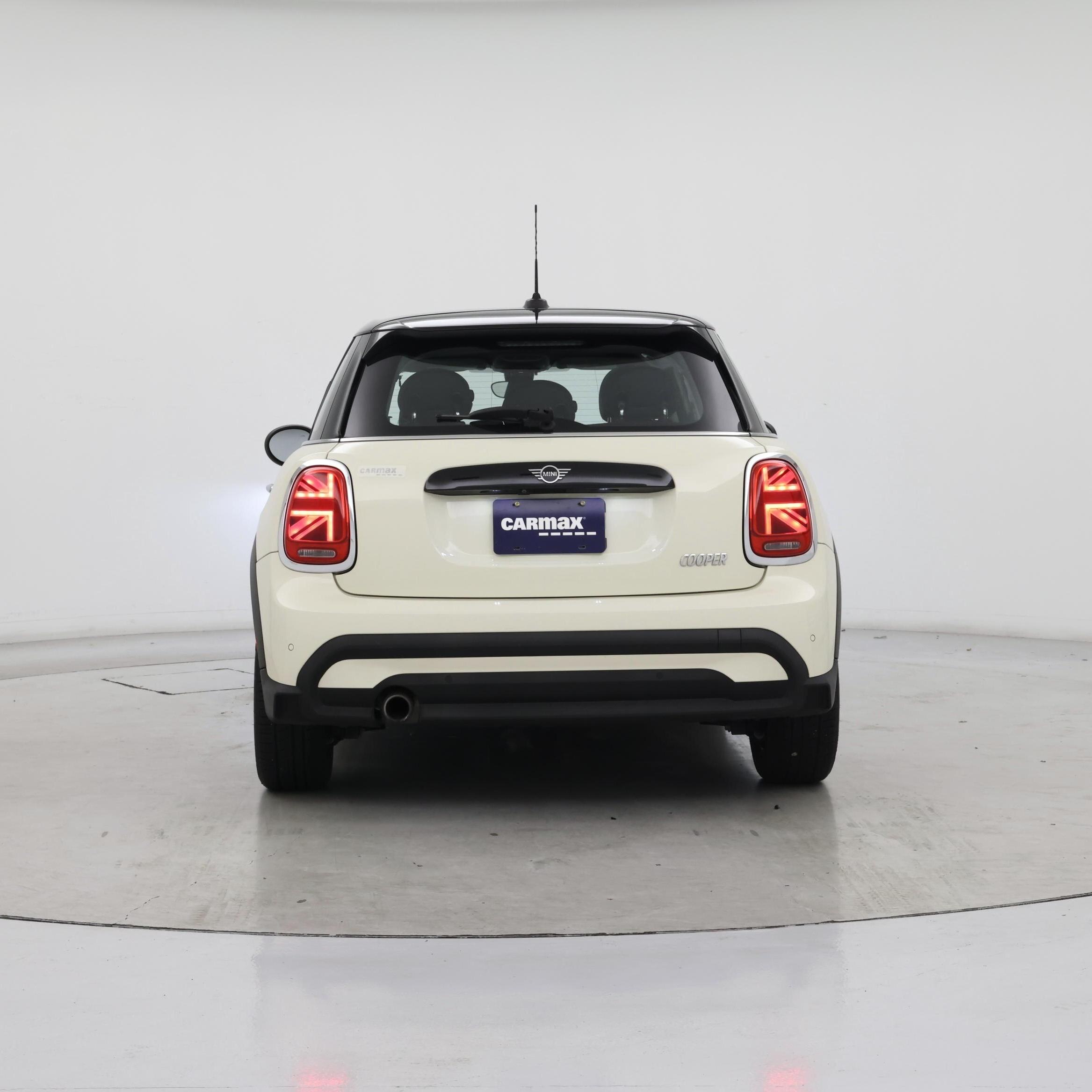 Thumbnail: 2022 MINI Cooper Hardtop - 6