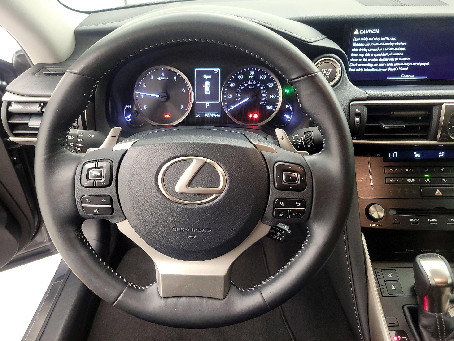Thumbnail: 2018 Lexus IS - 10