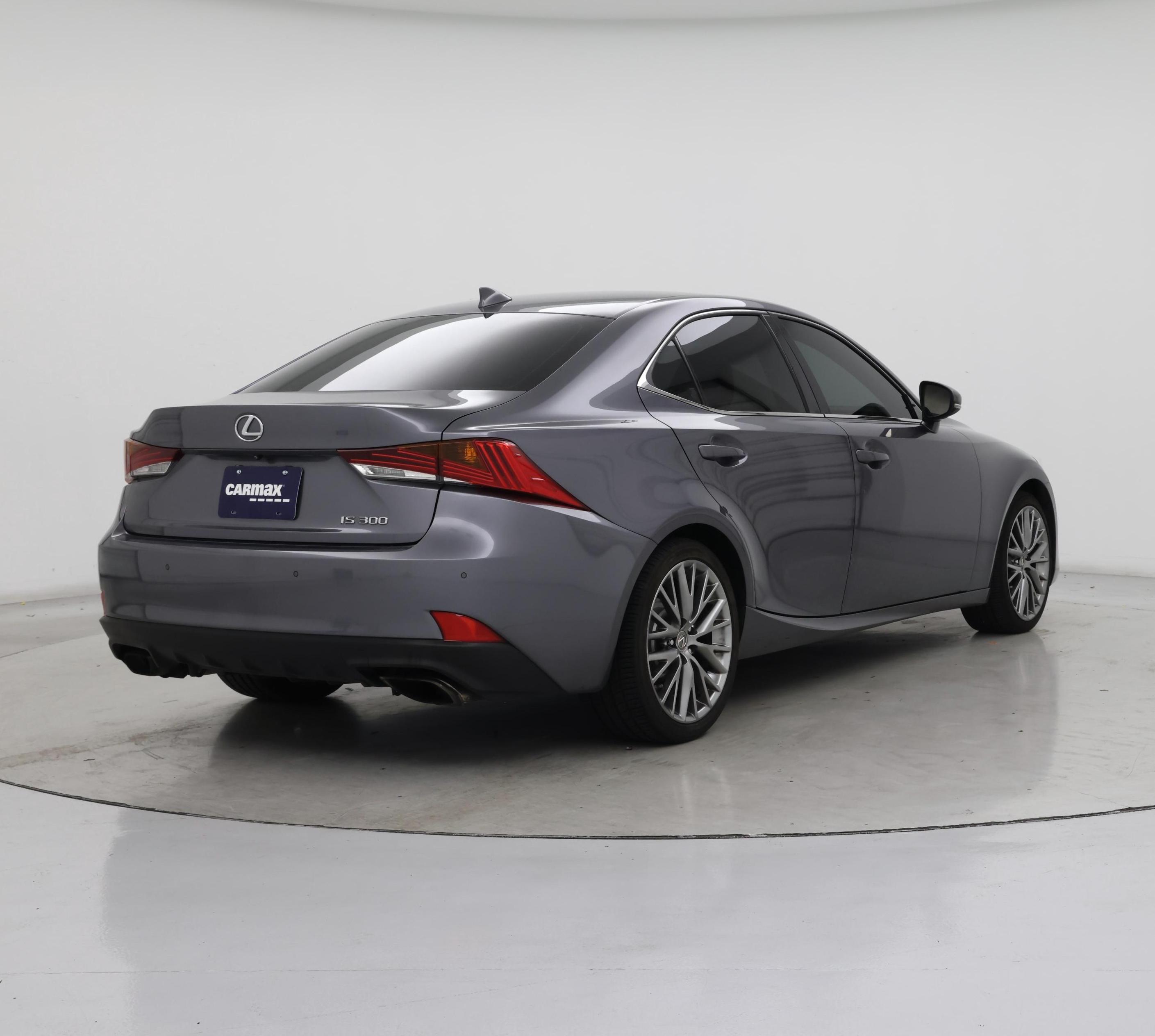 Thumbnail: 2018 Lexus IS - 8