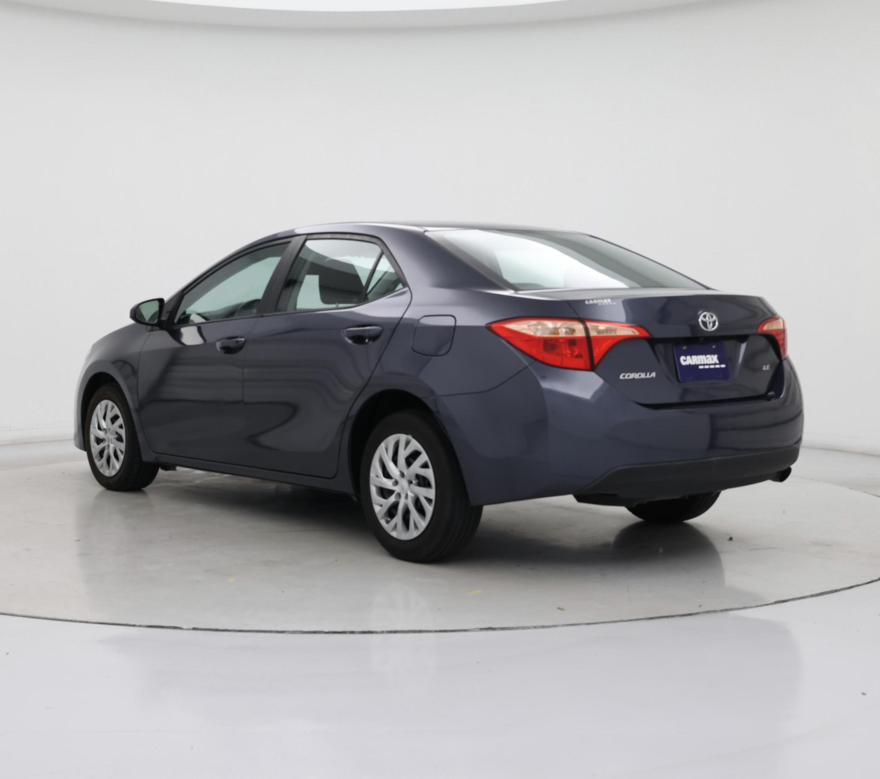 Thumbnail: 2017 Toyota Corolla - 2