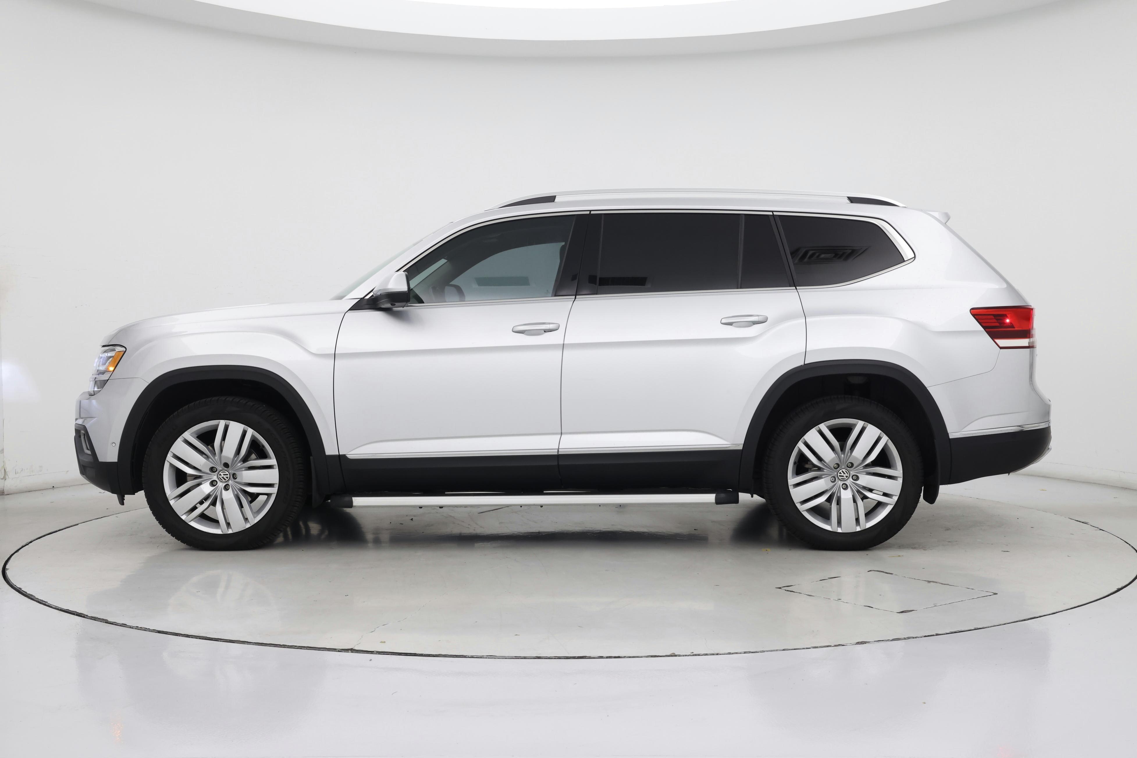 Thumbnail: 2018 Volkswagen Atlas - 3