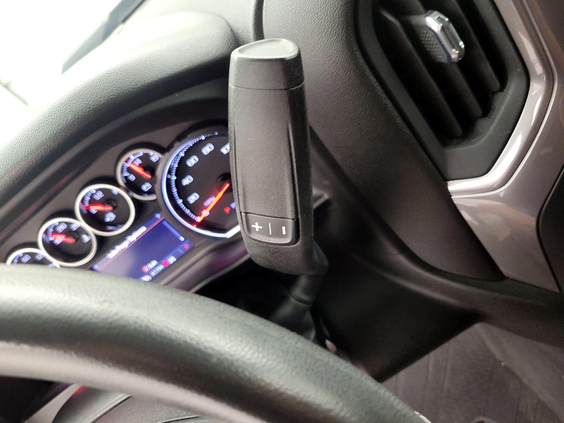 Thumbnail: 2021 Chevrolet Silverado 2500 - 17