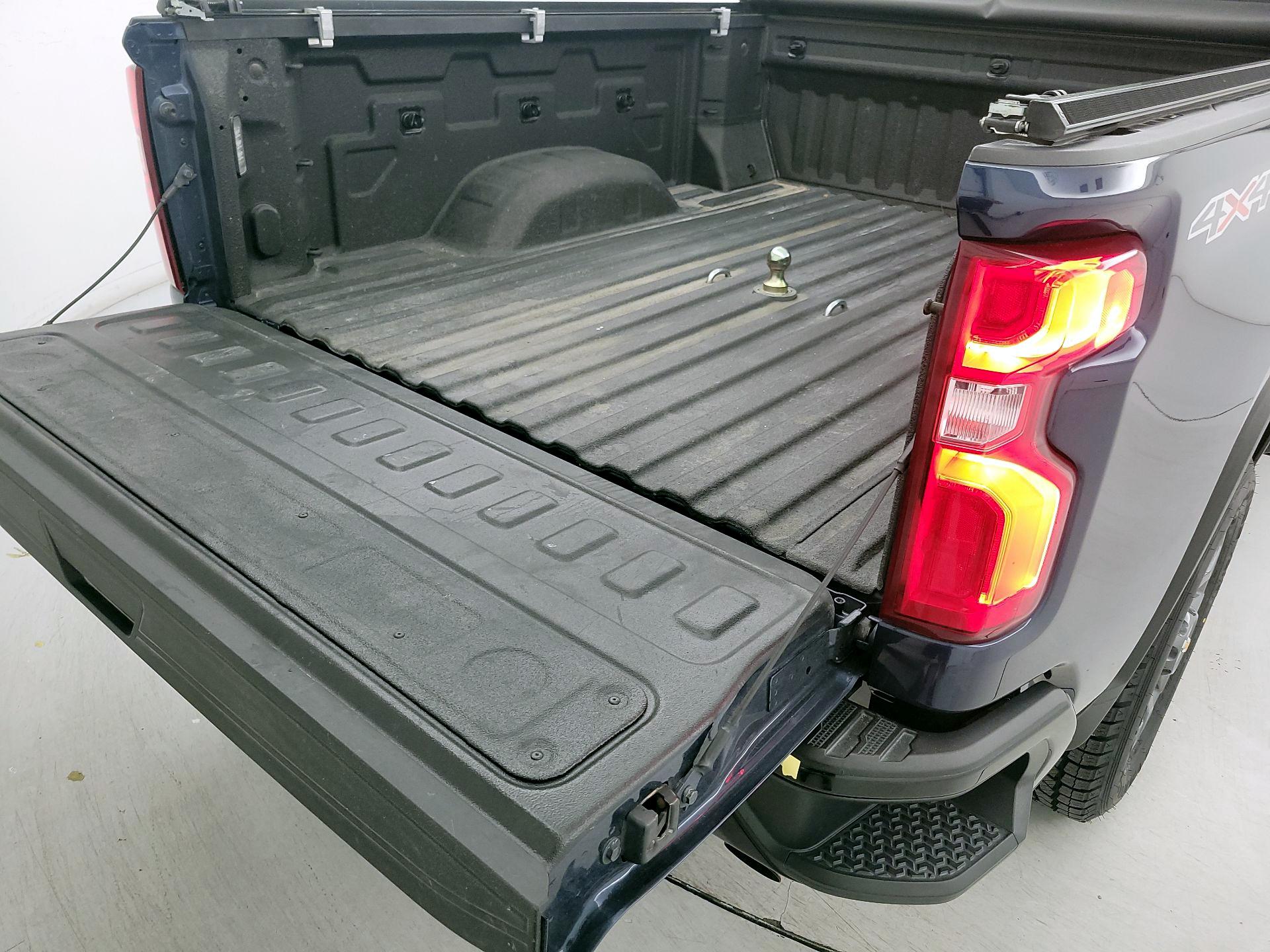 Thumbnail: 2021 Chevrolet Silverado 2500 - 20