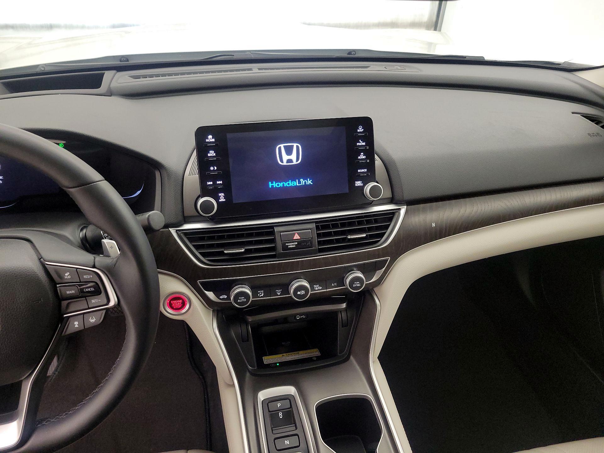 Thumbnail: 2019 Honda Accord - 9