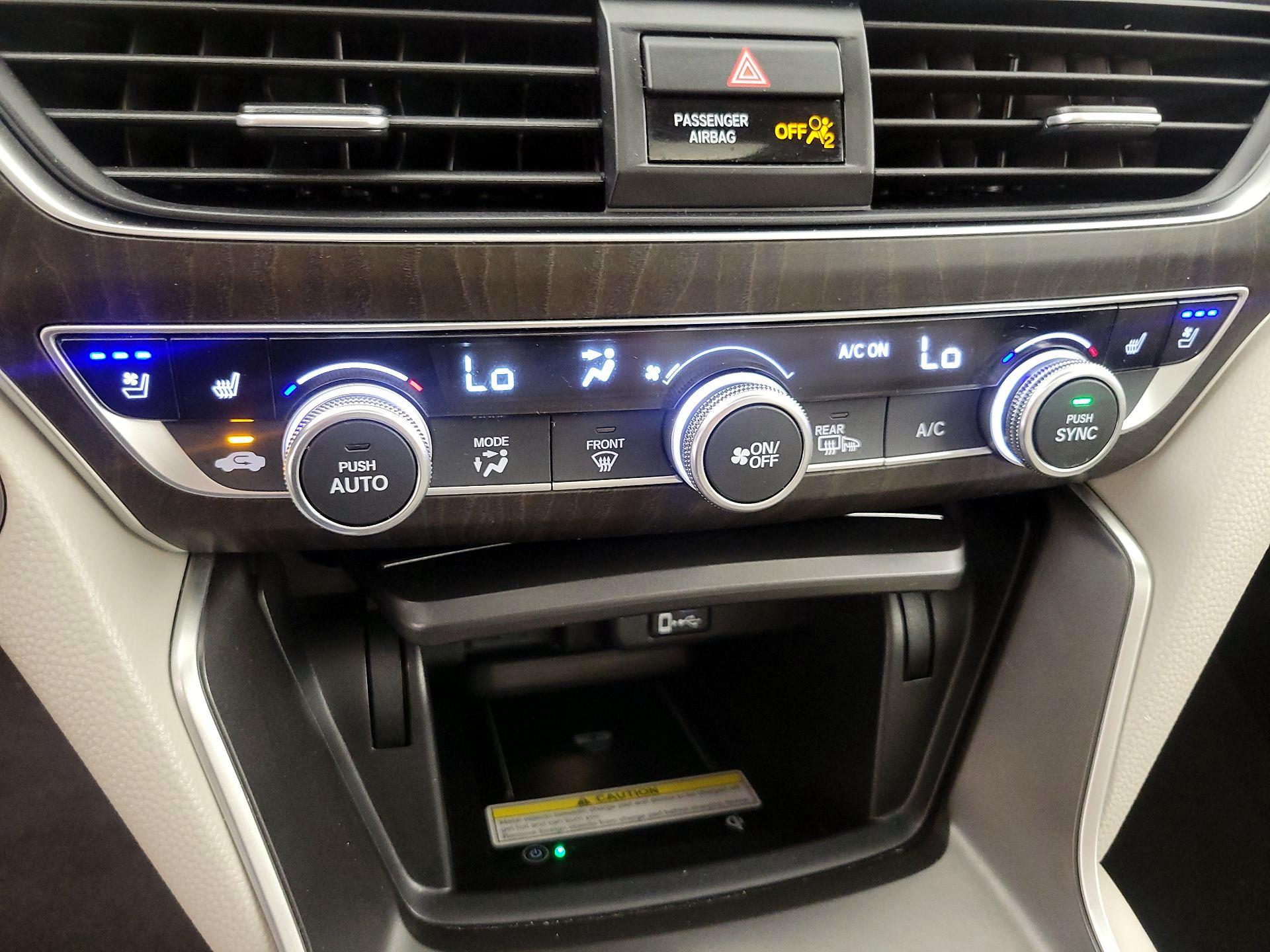 Thumbnail: 2019 Honda Accord - 17