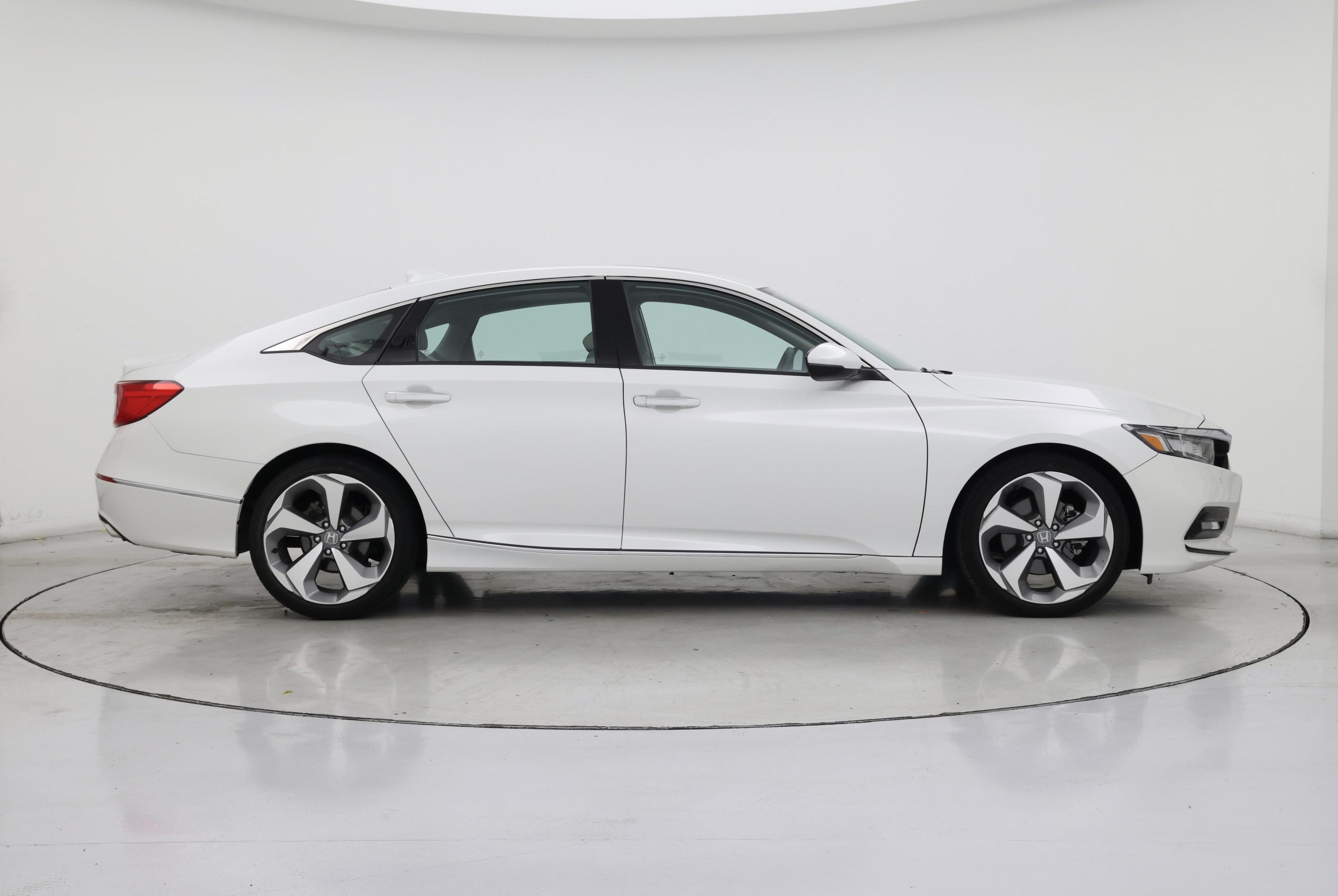 Thumbnail: 2019 Honda Accord - 7