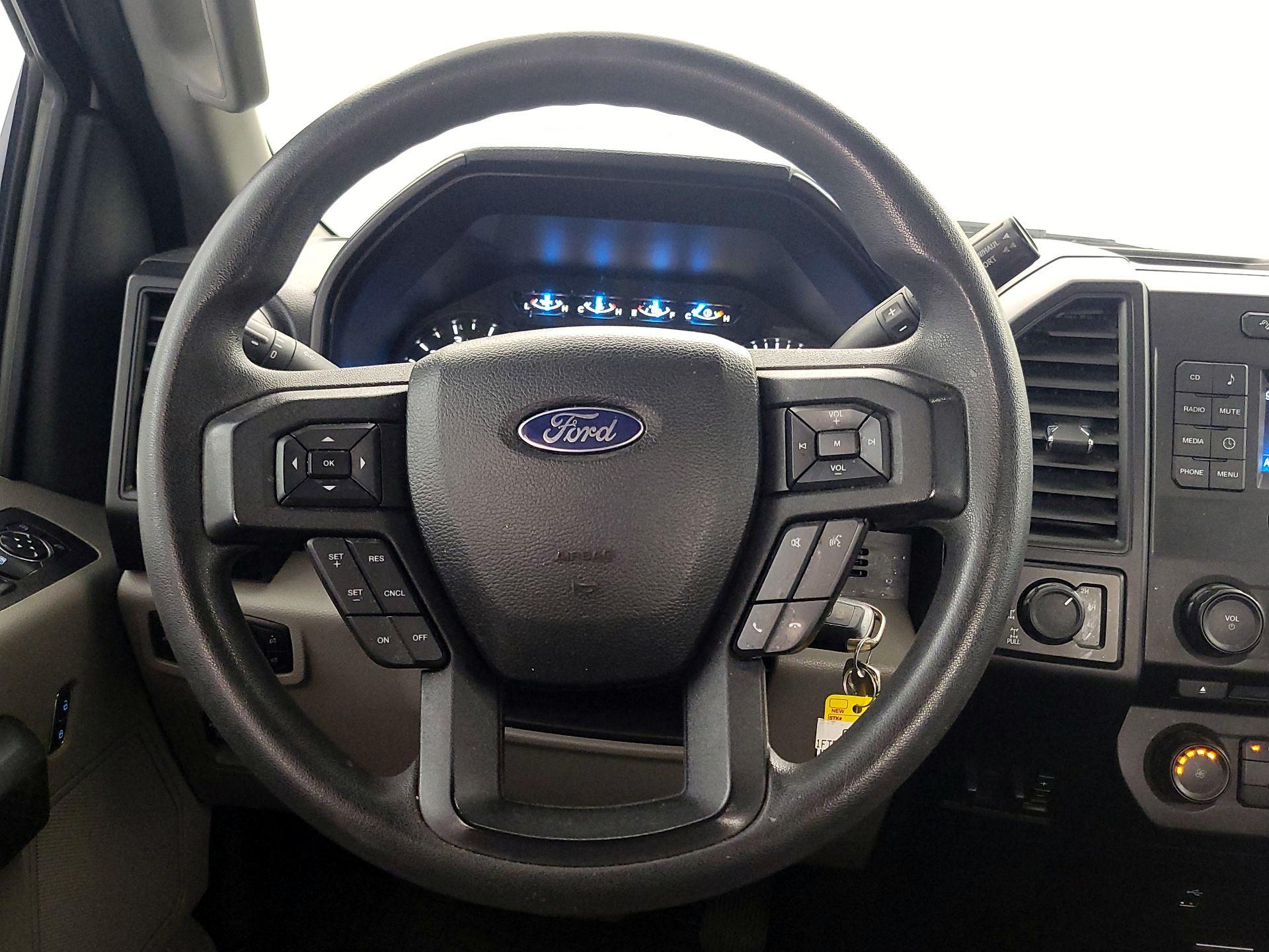 Thumbnail: 2016 Ford F-150 - 10