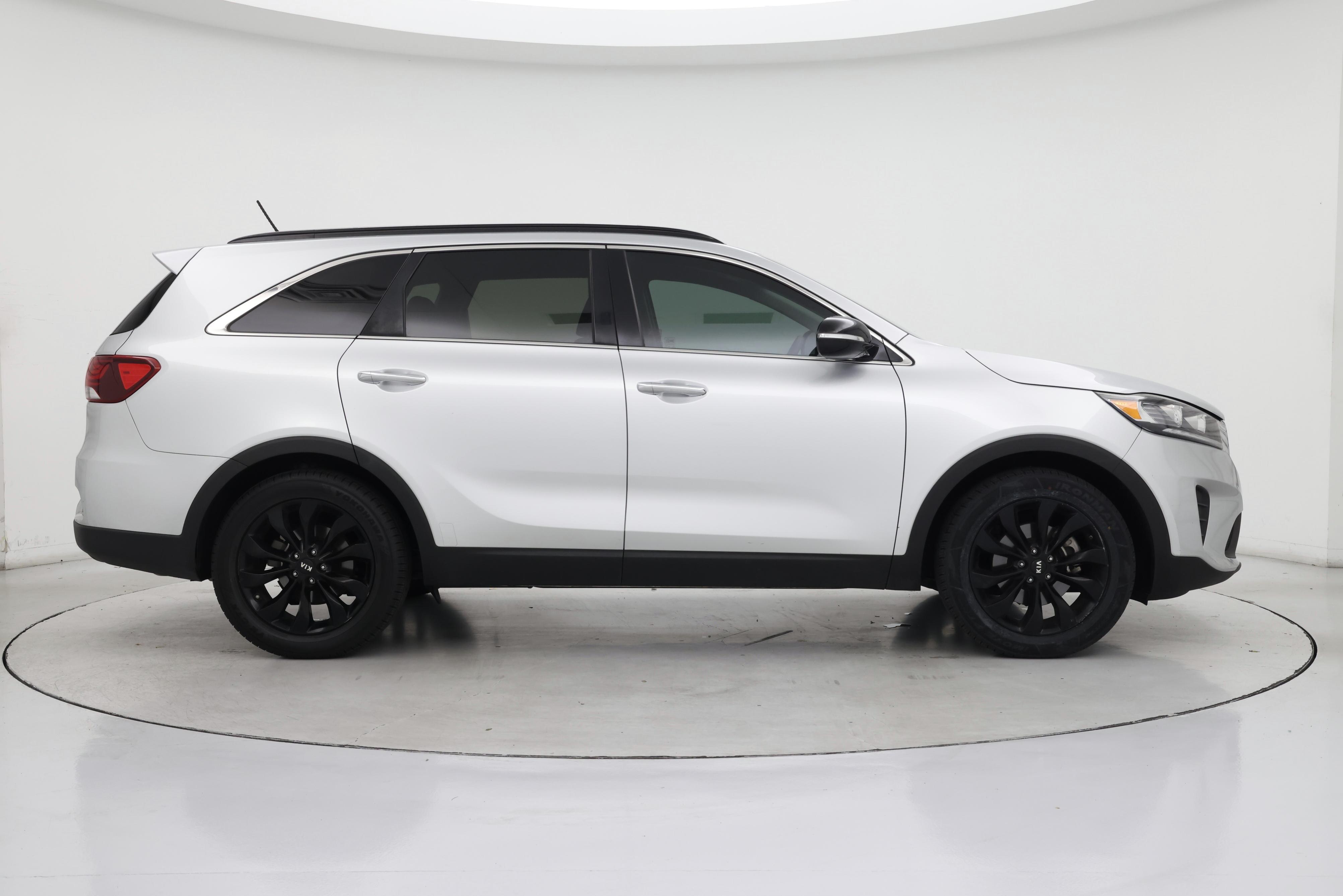 Thumbnail: 2019 Kia Sorento - 7