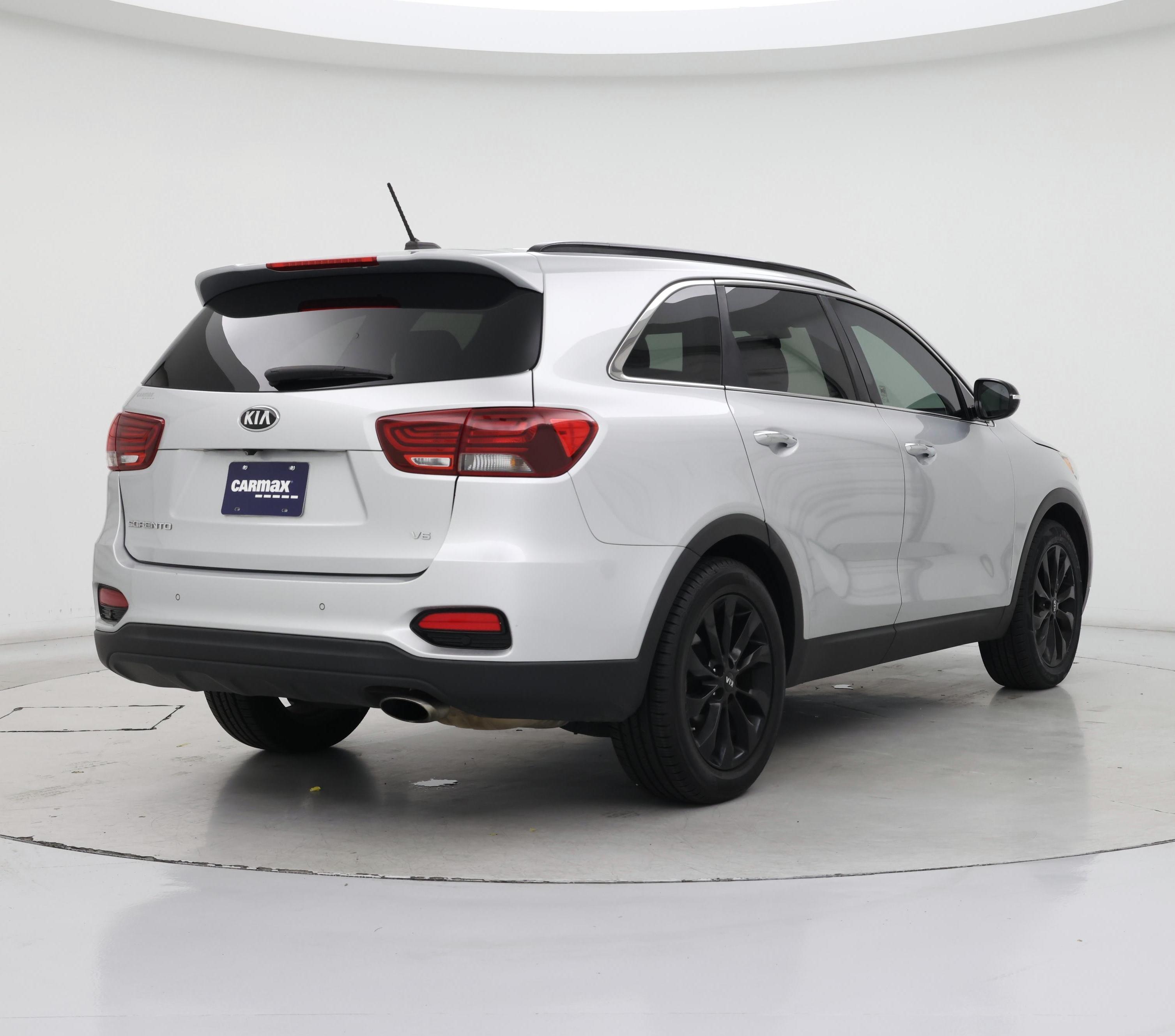 Thumbnail: 2019 Kia Sorento - 8